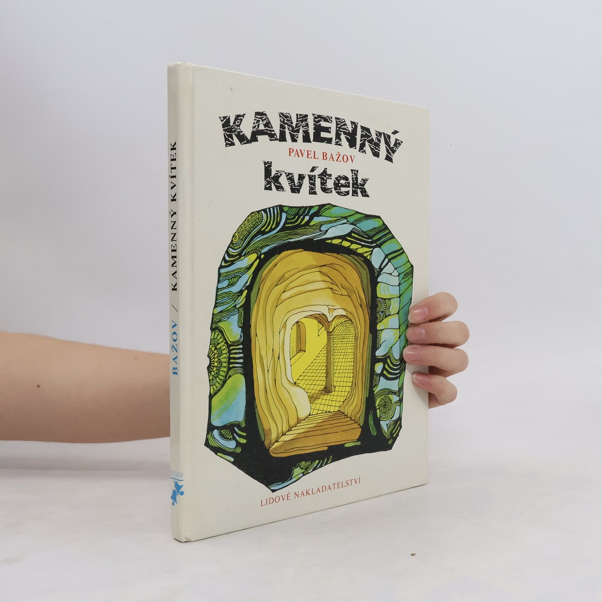 Pavel Petrovič Bažov Kamenný kvítek