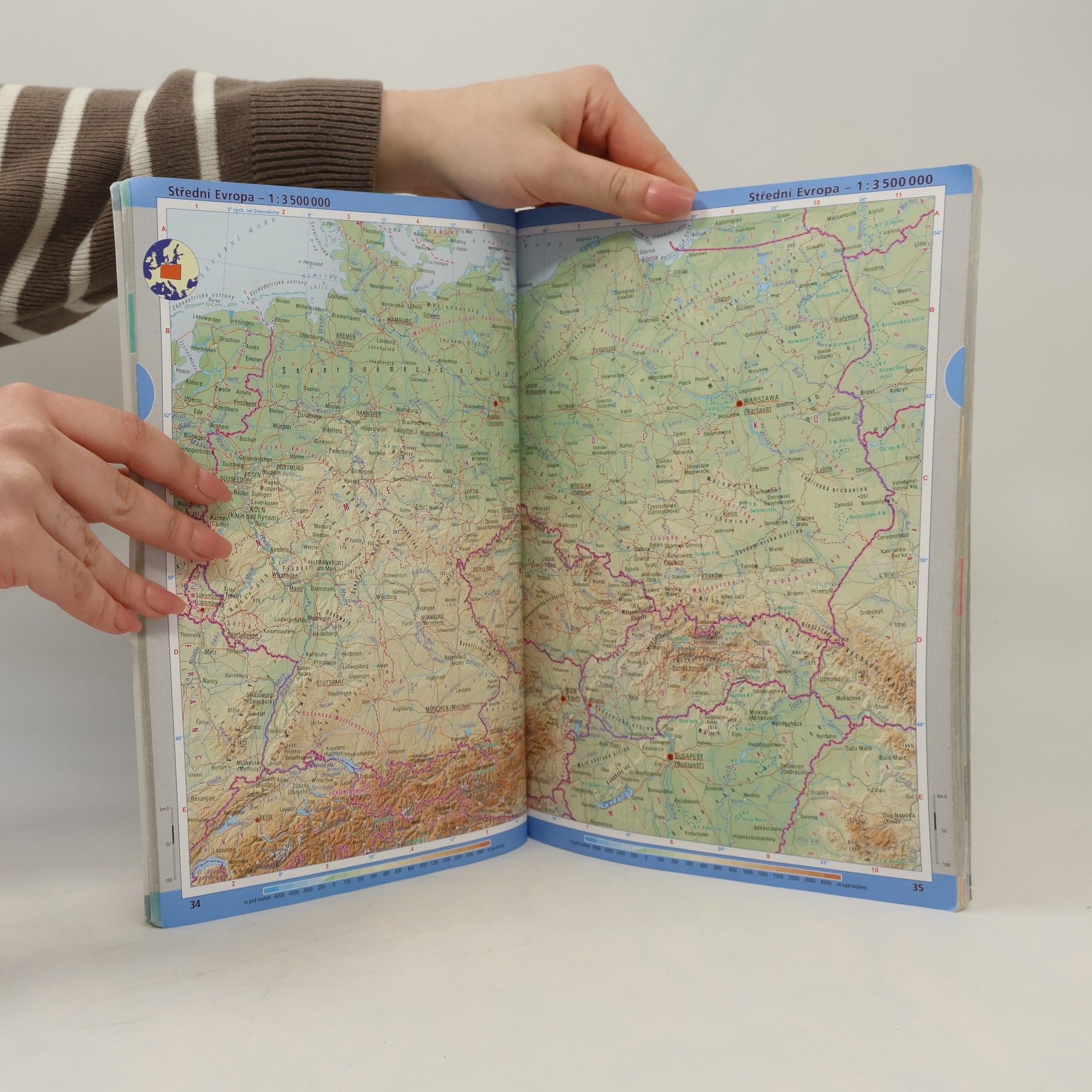 Pavla Tesaříková Školní atlas světa