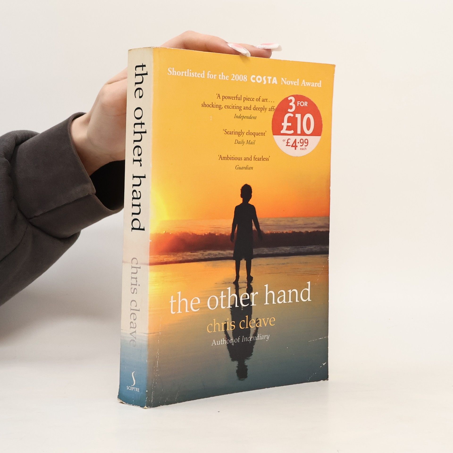 Chris Cleave The Other Hand