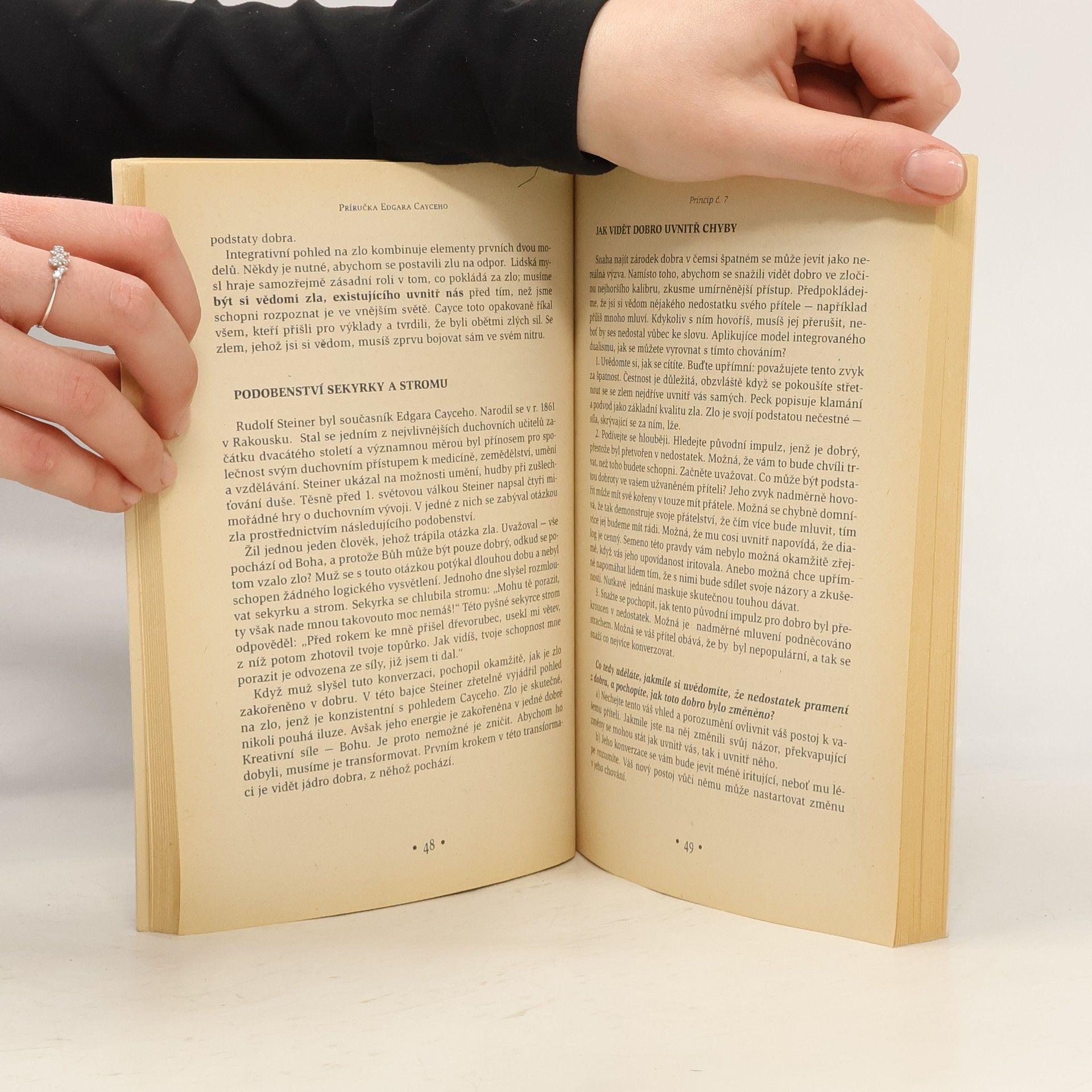 Edgar Cayce Jak správně žít : příručka o 24 principech