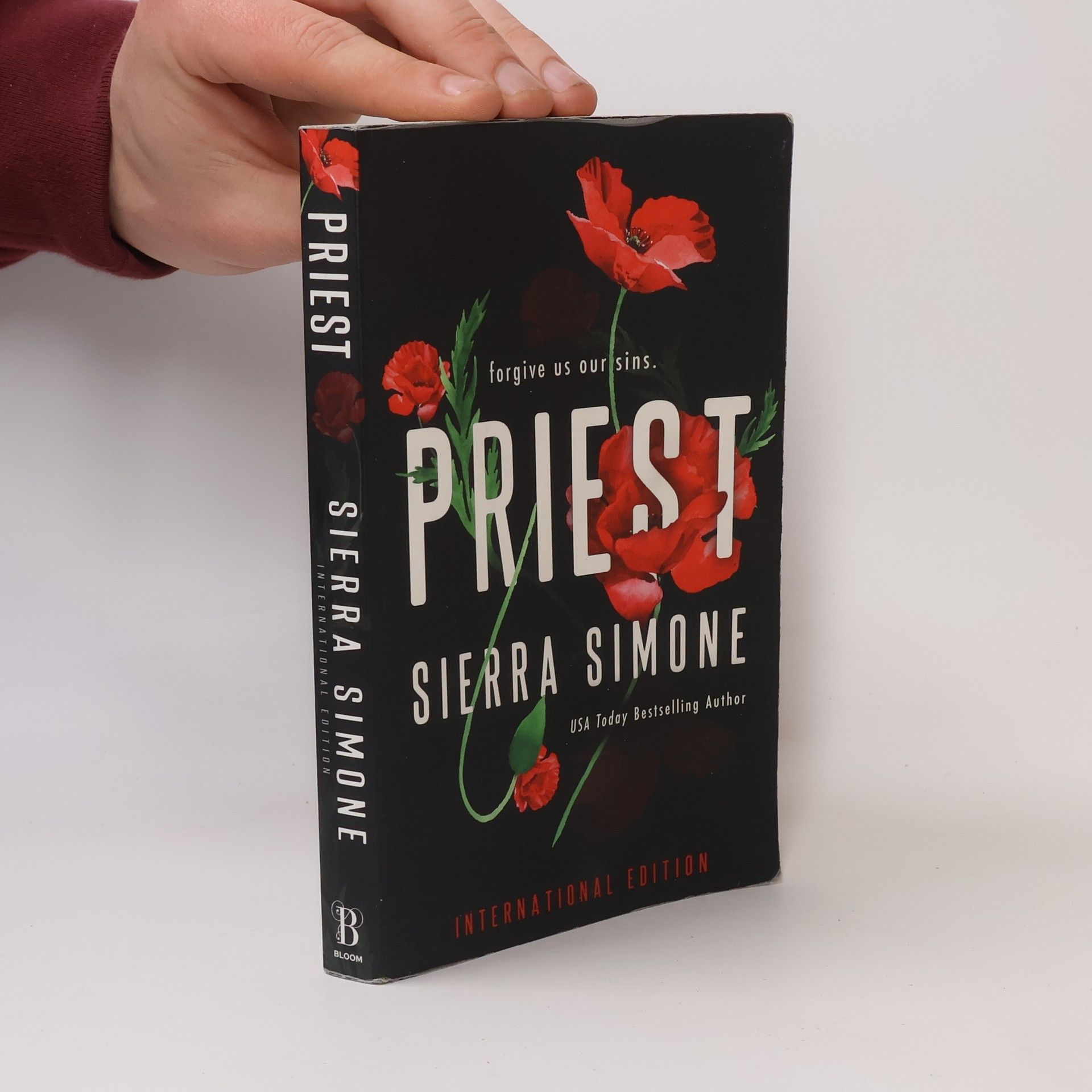 Sierra Simone Priest