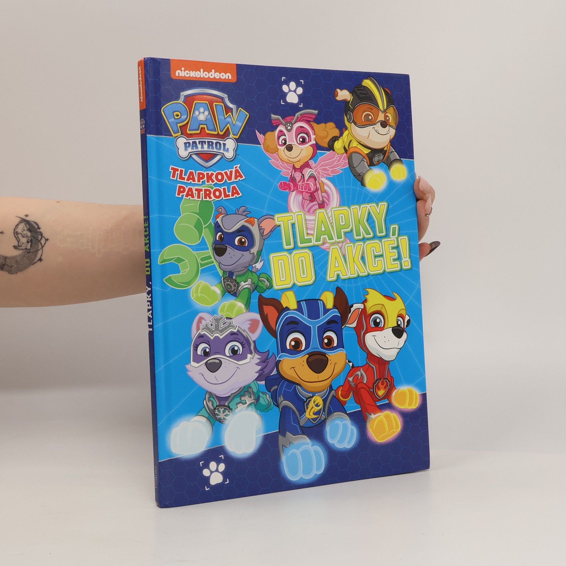 Various authors Tlapky, do akce!