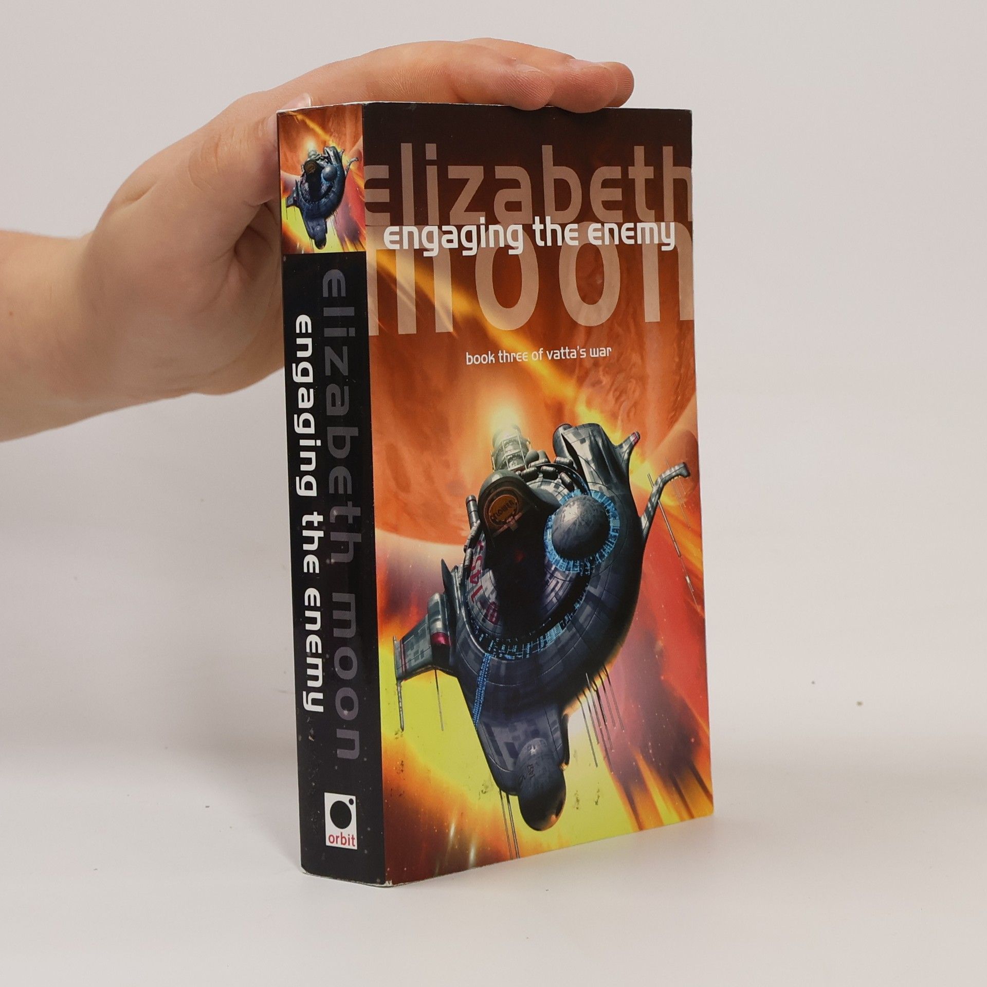 Elizabeth Moon Engaging The Enemy