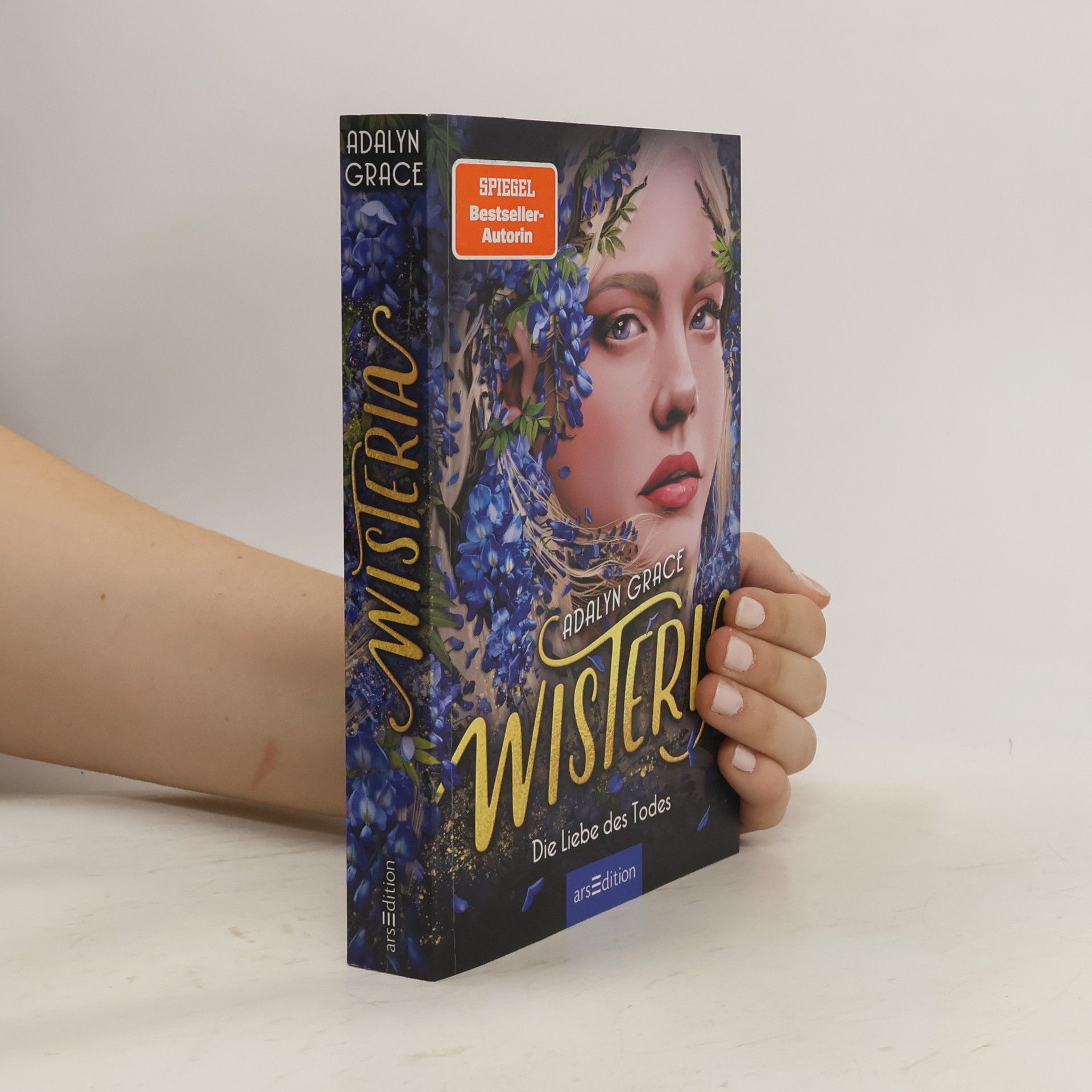 Adalyn Grace Wisteria