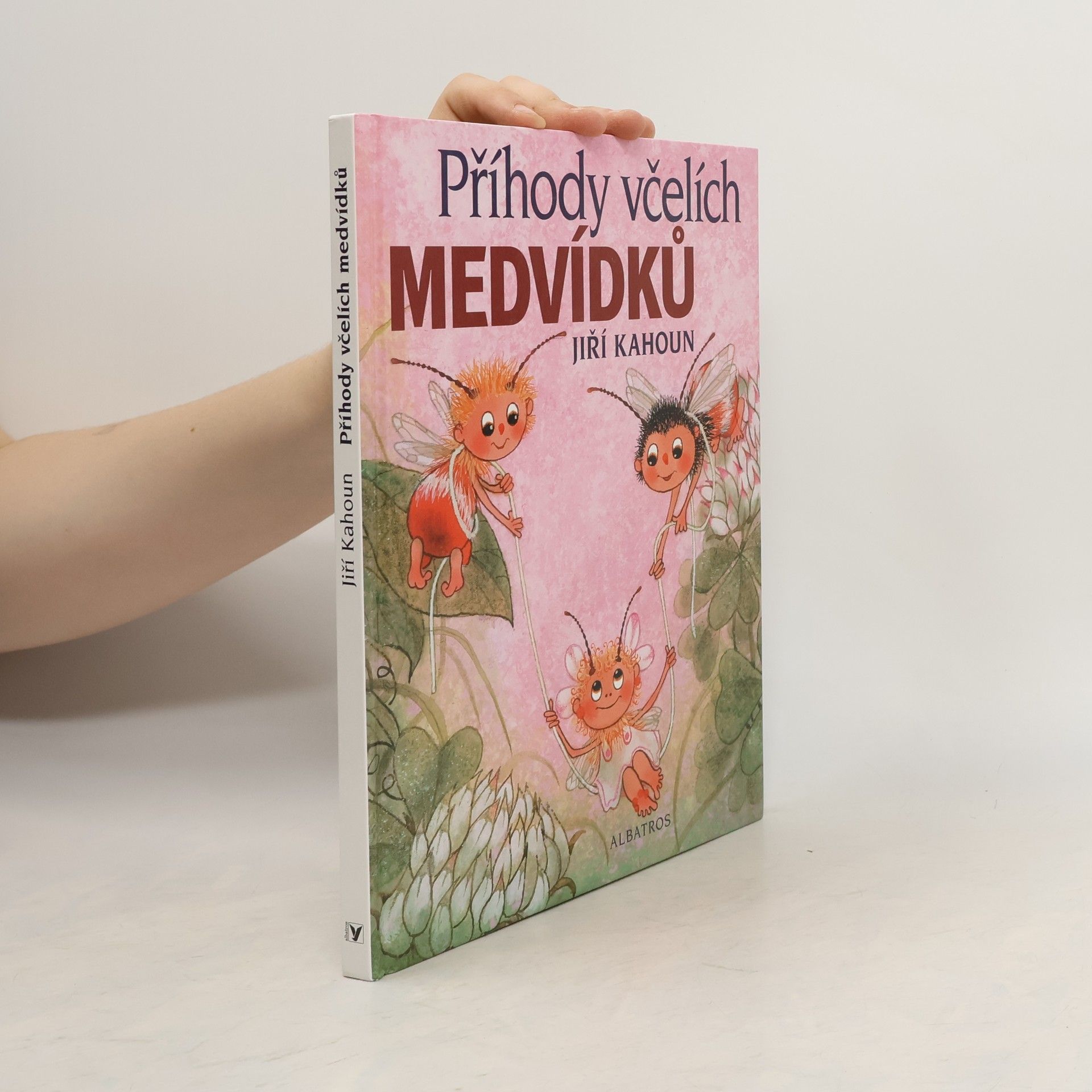 Jiří Kahoun Příhody včelích medvídků