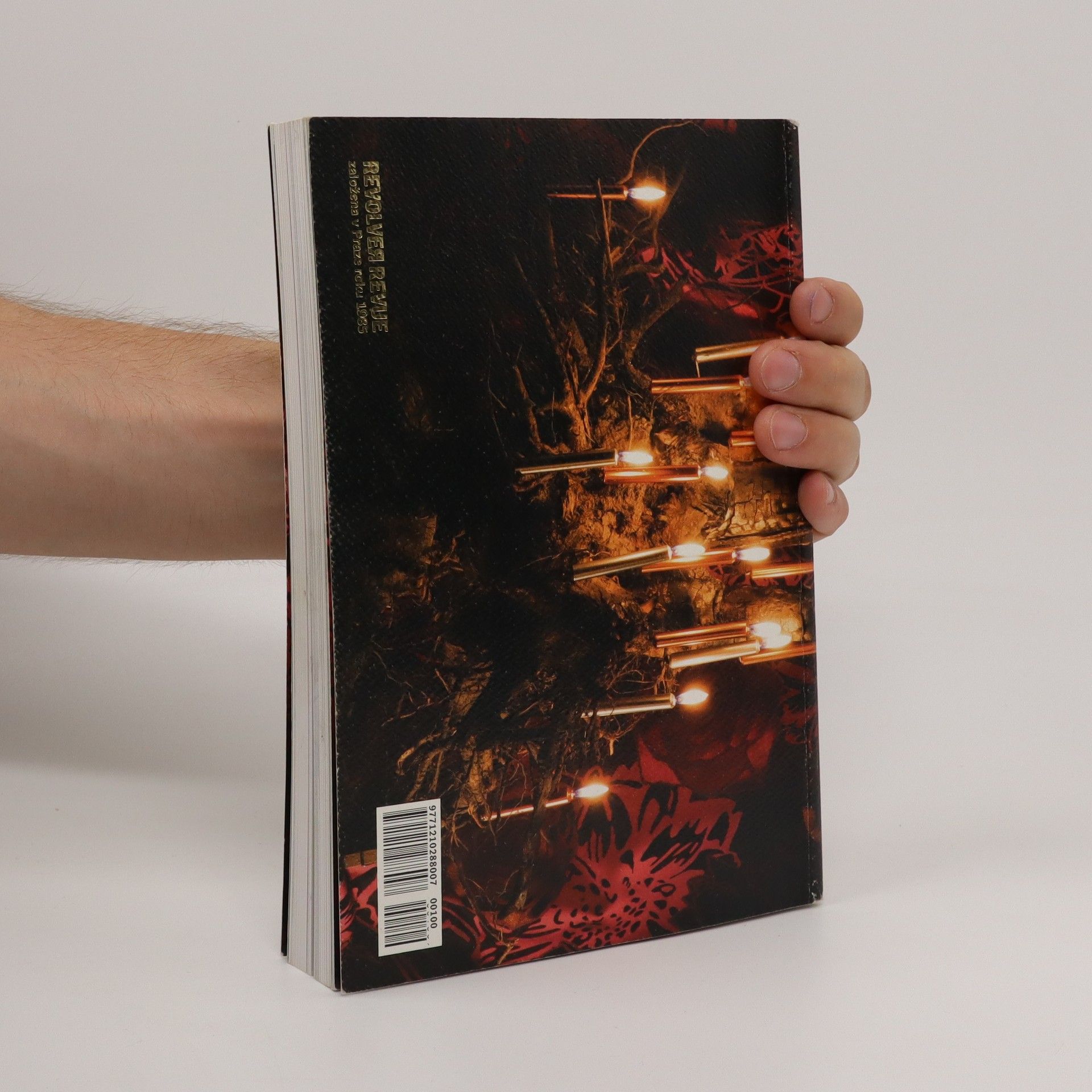 Autores varios Revolver Revue. Č. 100/2015