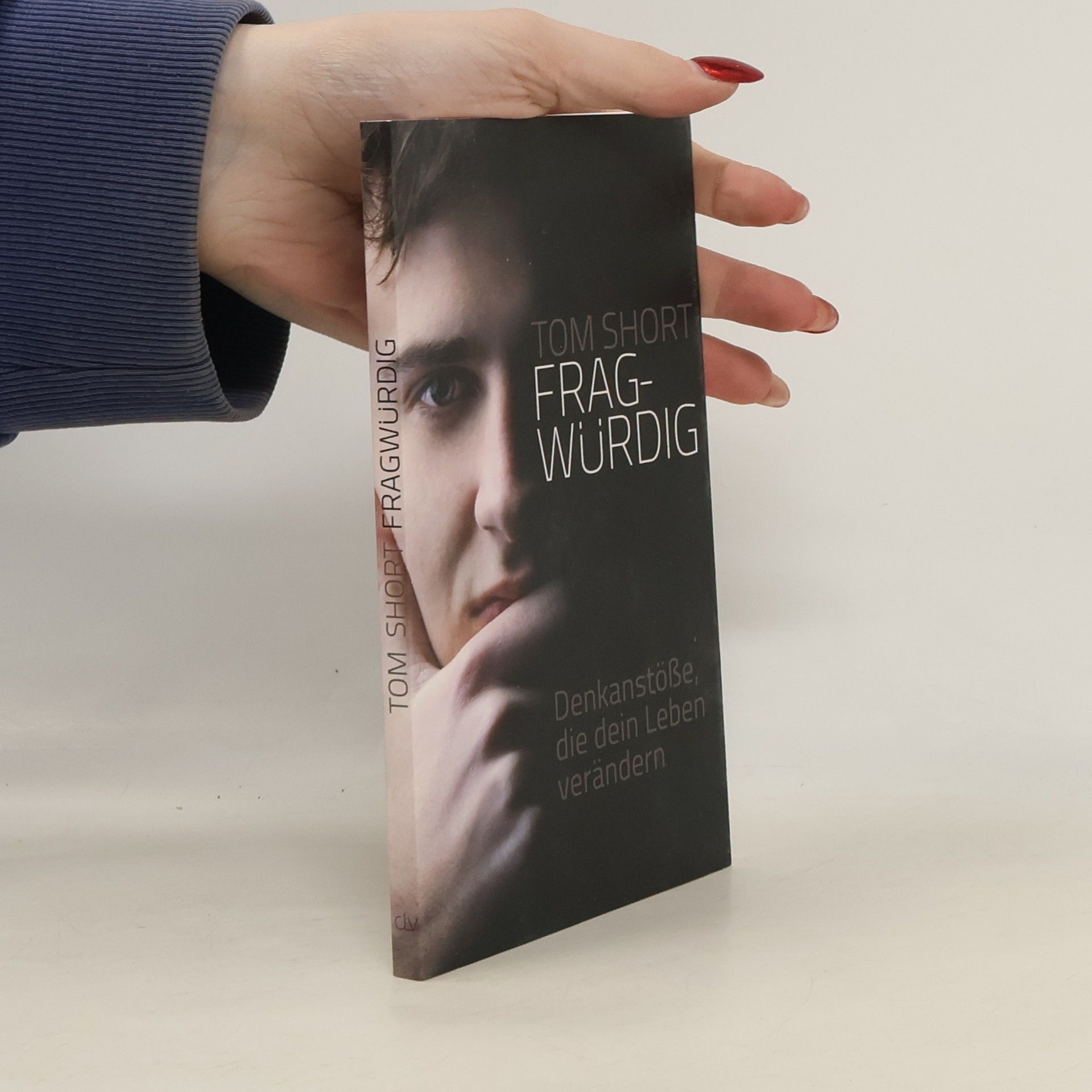 Tom Short Fragwürdig