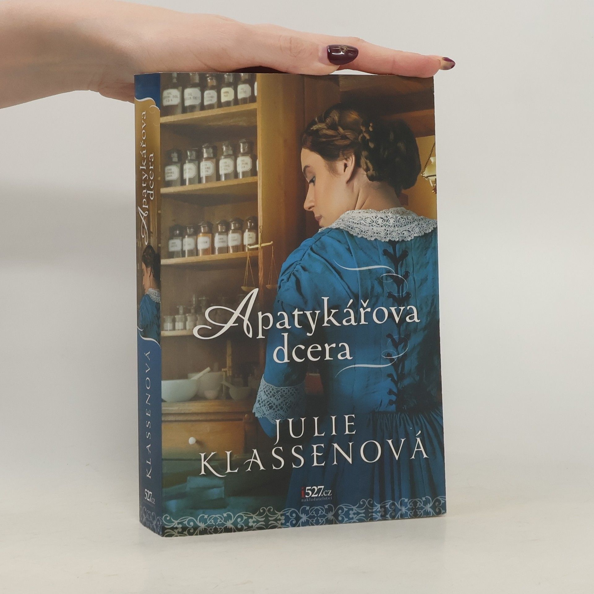 Julie Klassen Apatykářova dcera