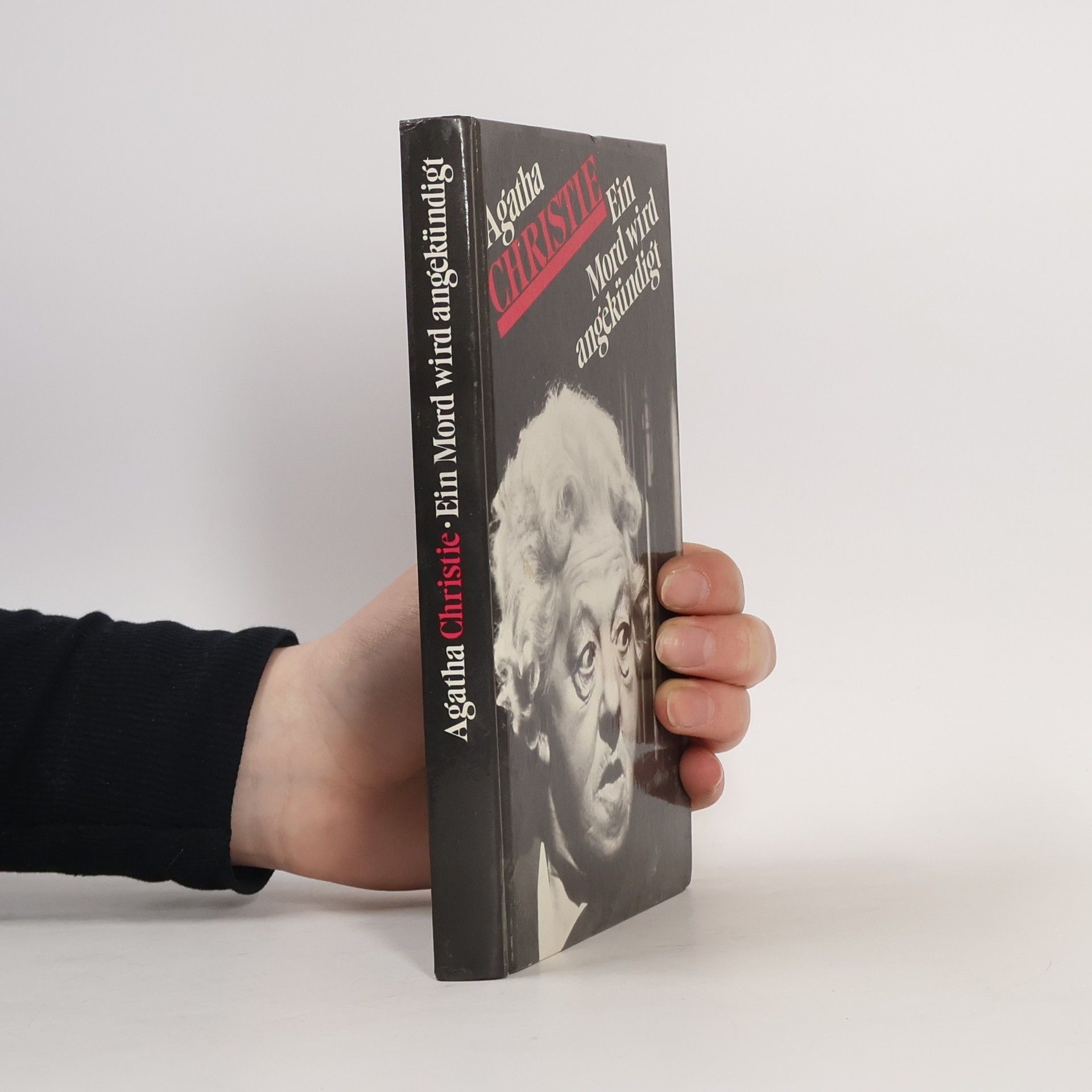 Ein Mord wird angekündigt