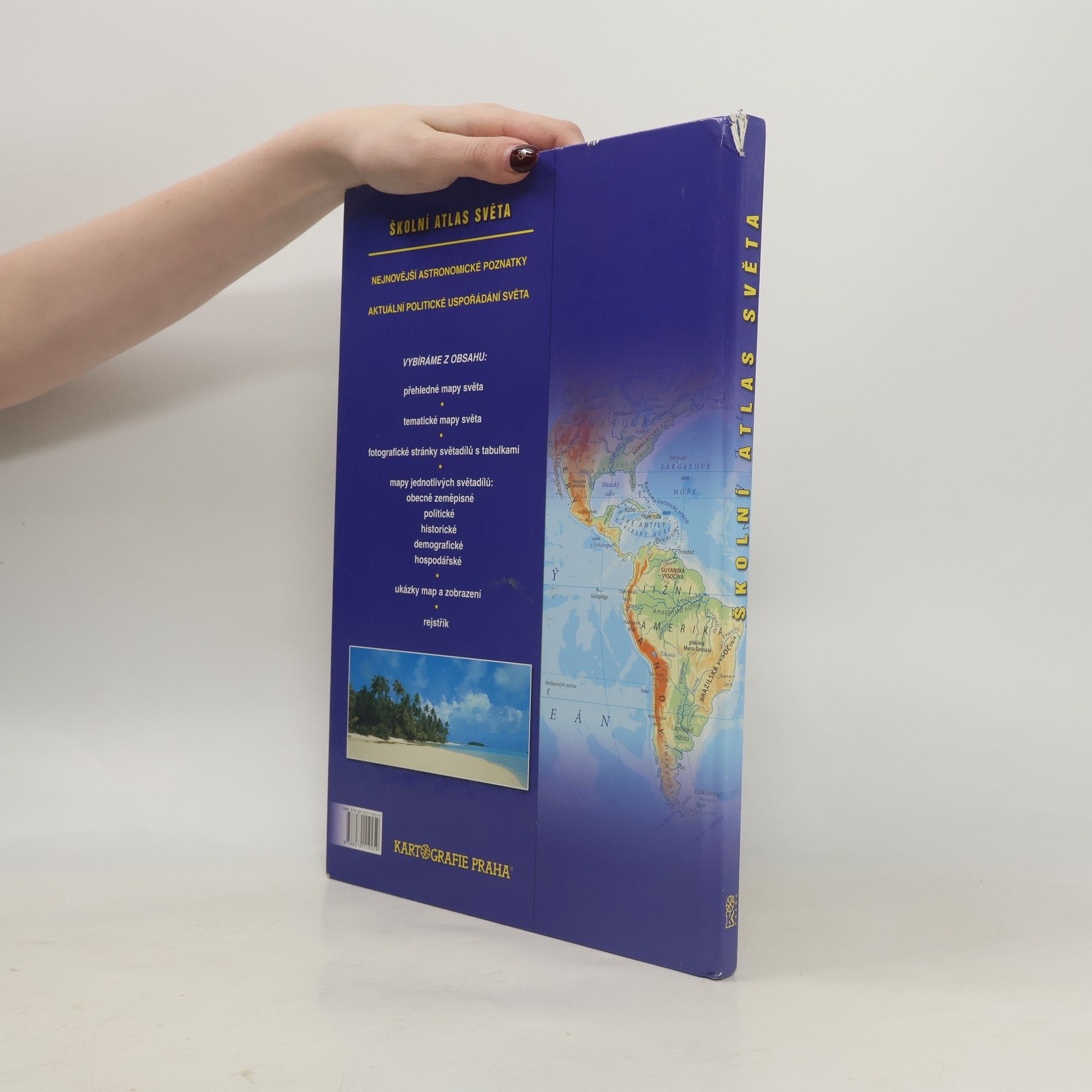 Autores varios Školní atlas světa