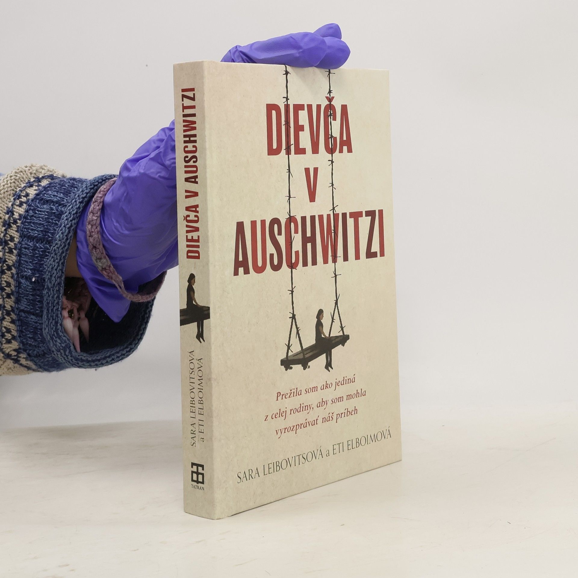 Eti Elboim Dievča v Auschwitzi