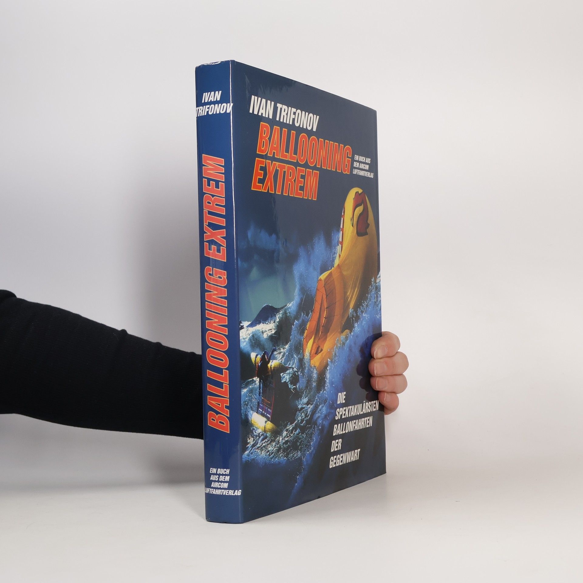 Ivan André Trifonov Ballooning extrem