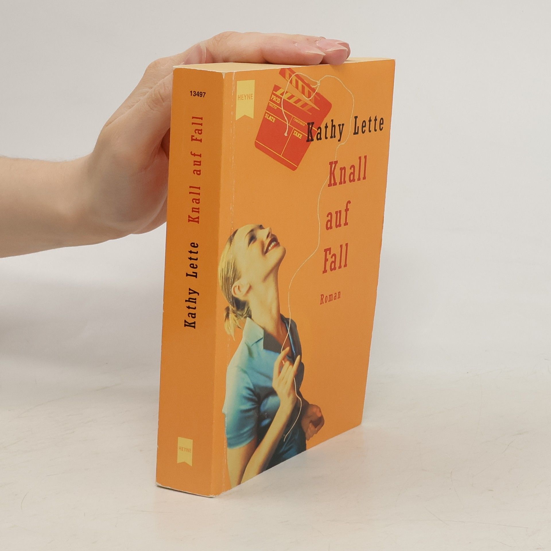 Kathy Lette Knall auf Fall