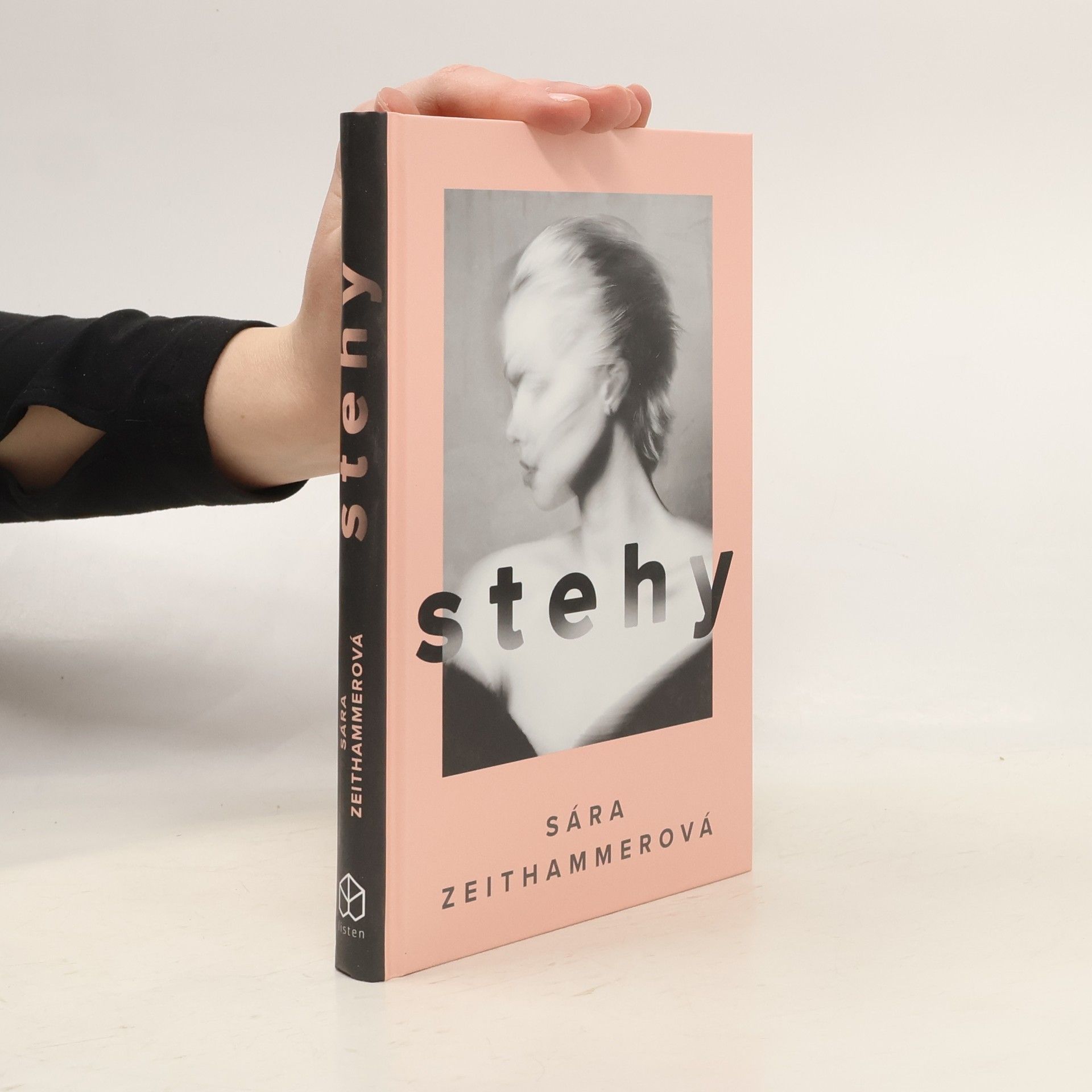Sára Zeithammerová Stehy