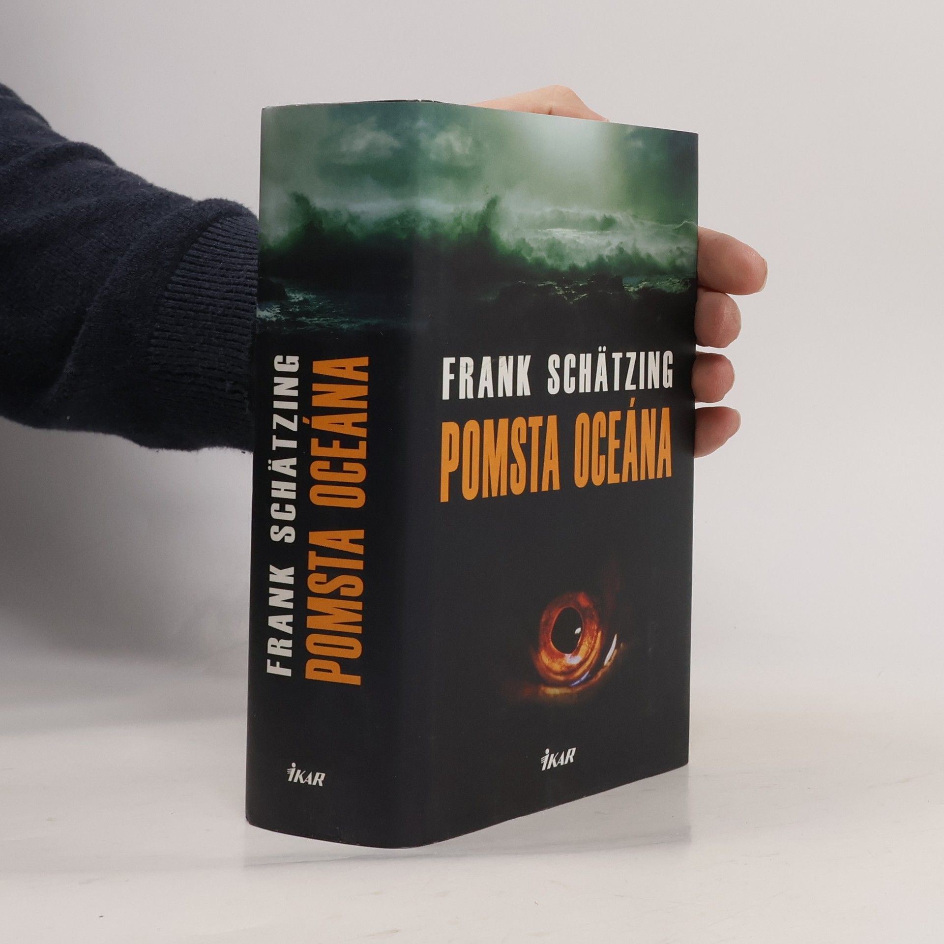 Frank Schätzing Pomsta oceána