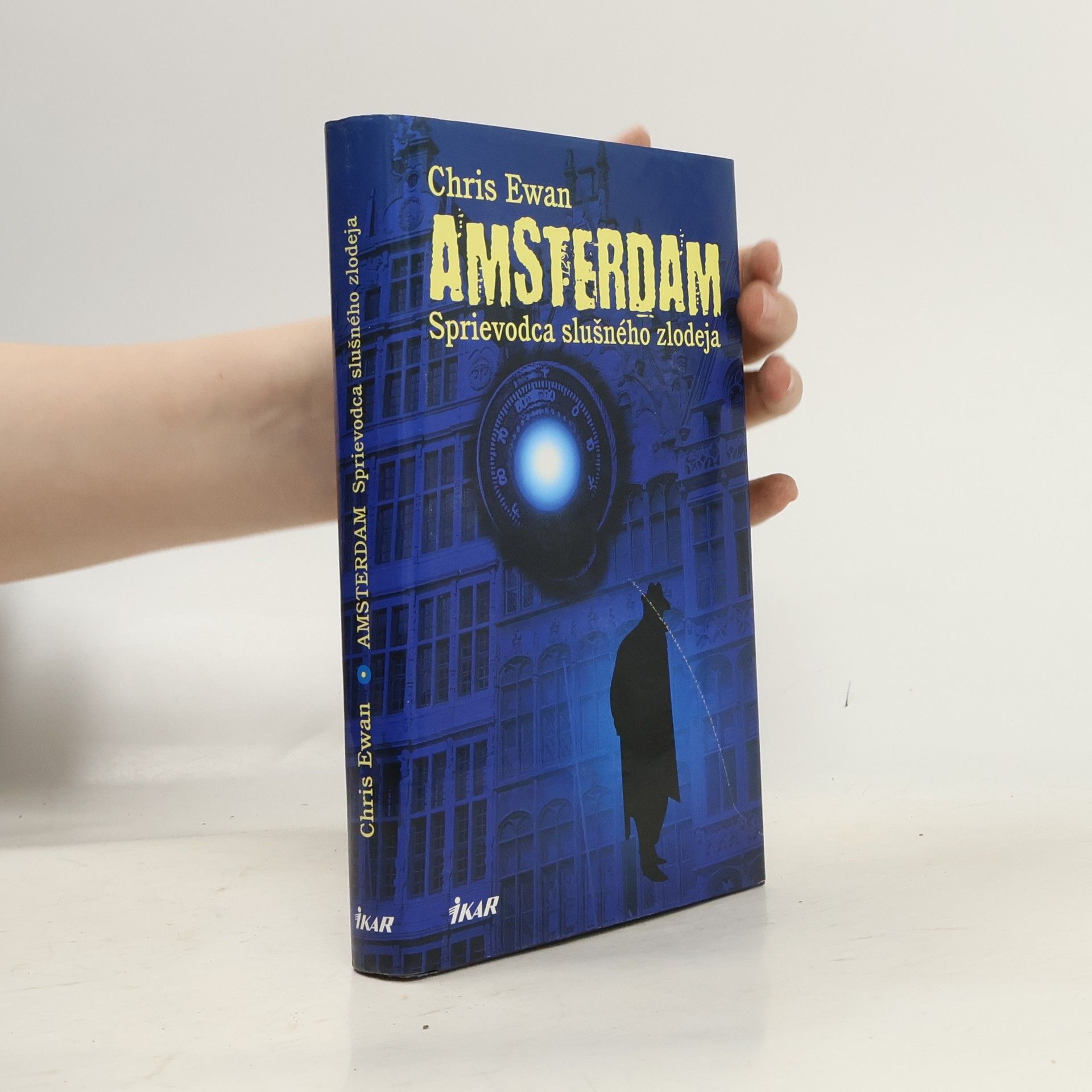 Chris Ewan Amsterdam