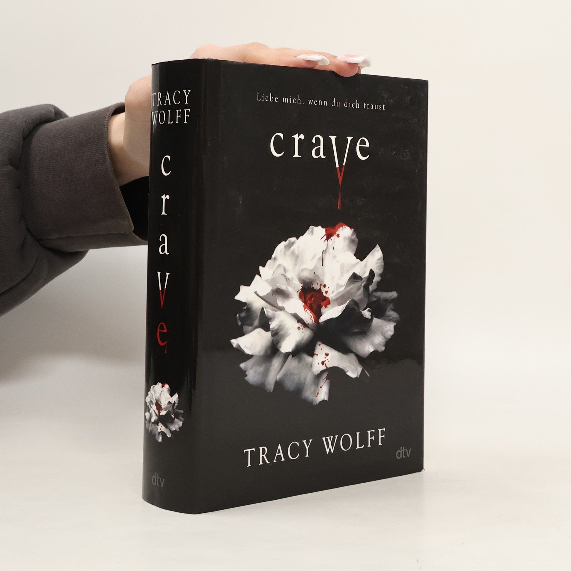 Tracy Wolff Crave