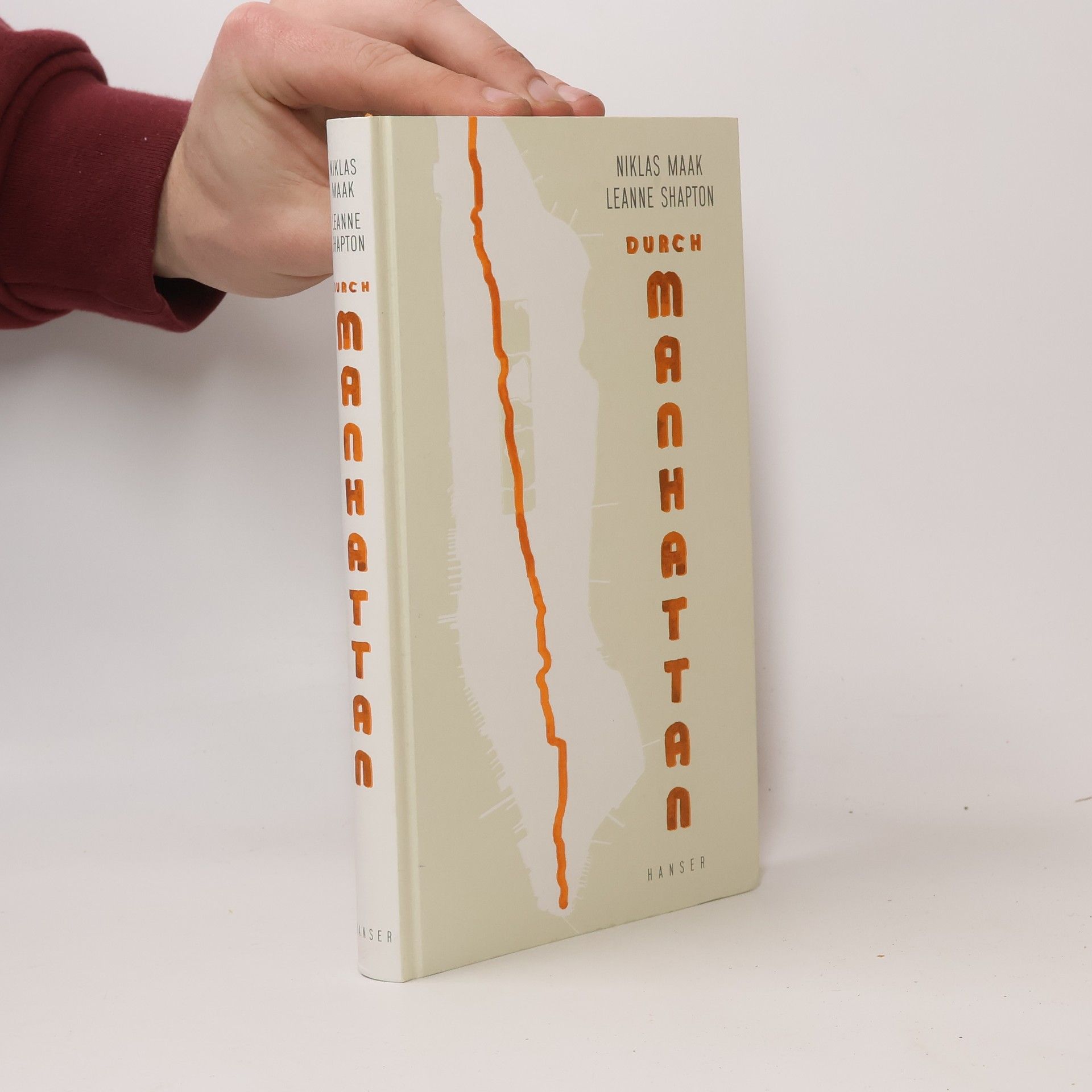 Niklas Maak Durch Manhattan