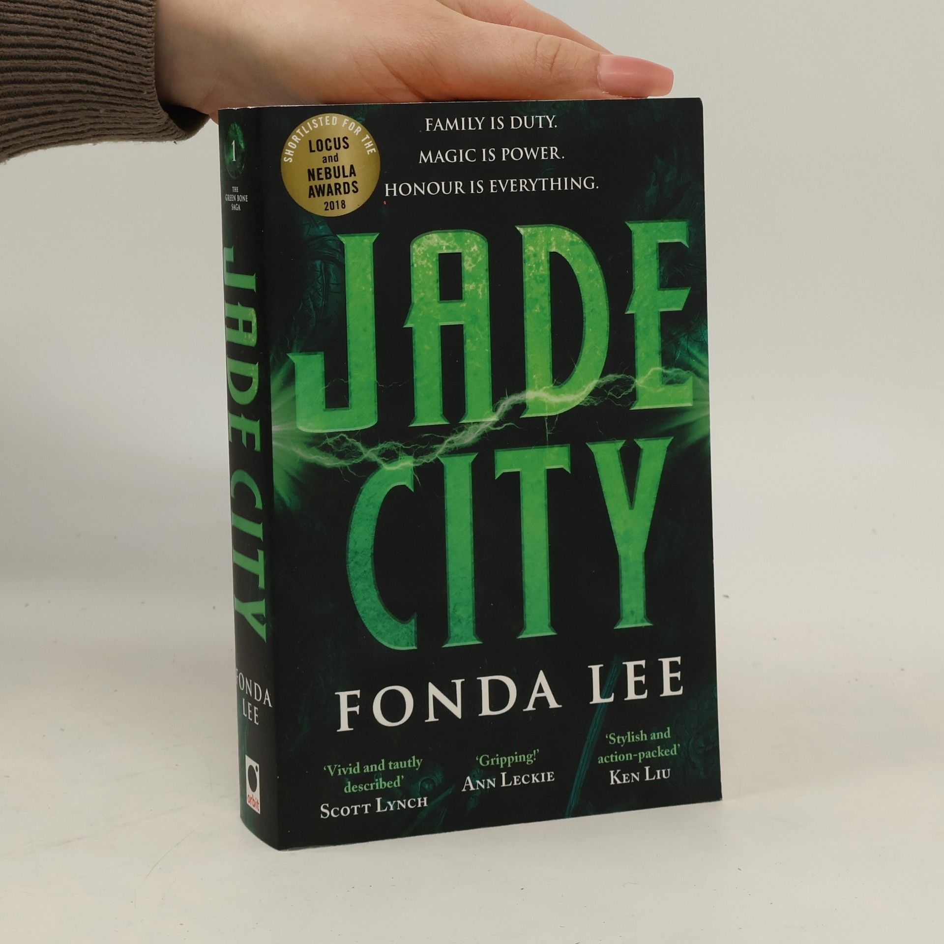 Fonda Lee Jade city