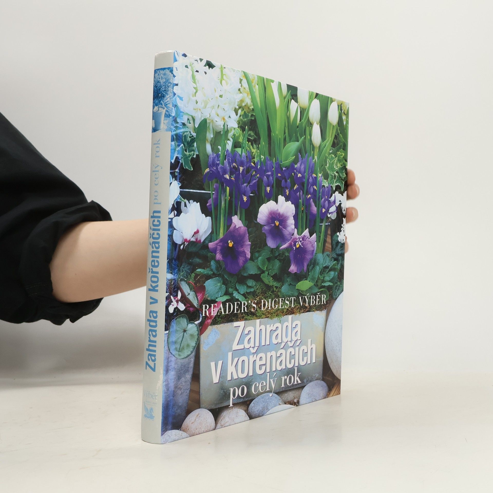 AA.VV. Zahrada v kořenáčích po celý rok