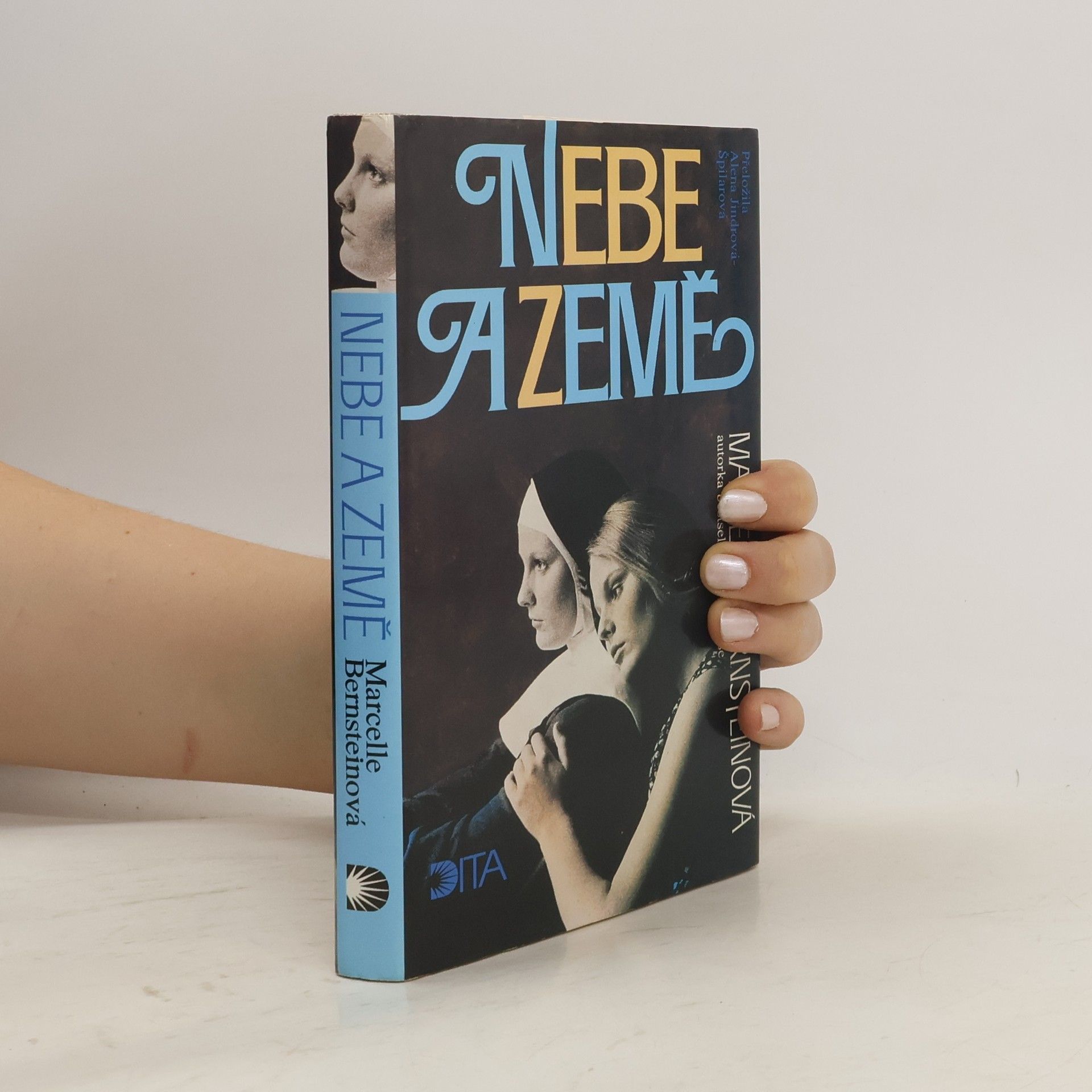 Marcelle Bernstein Nebe a země