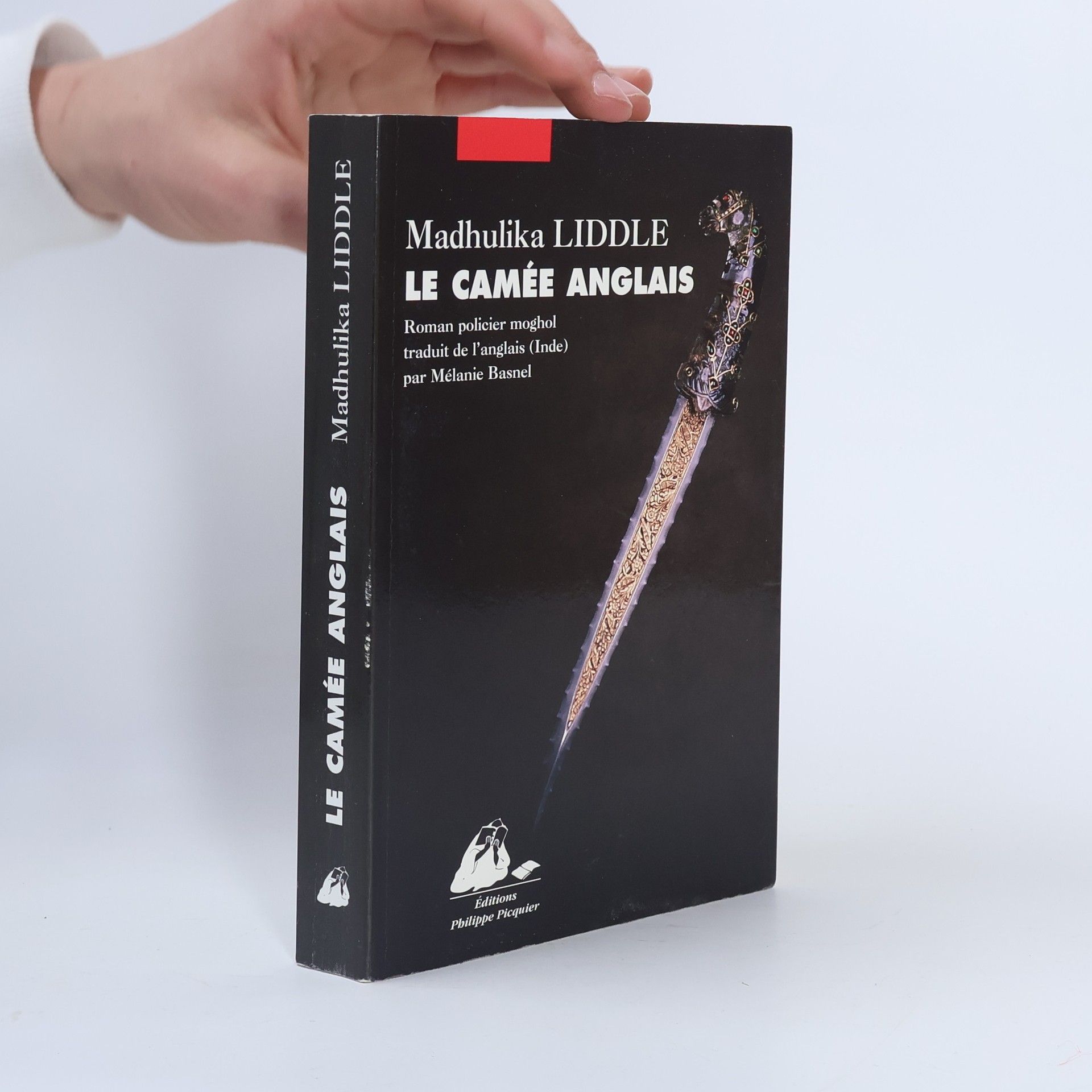 Madhulika Liddle Le camée anglais