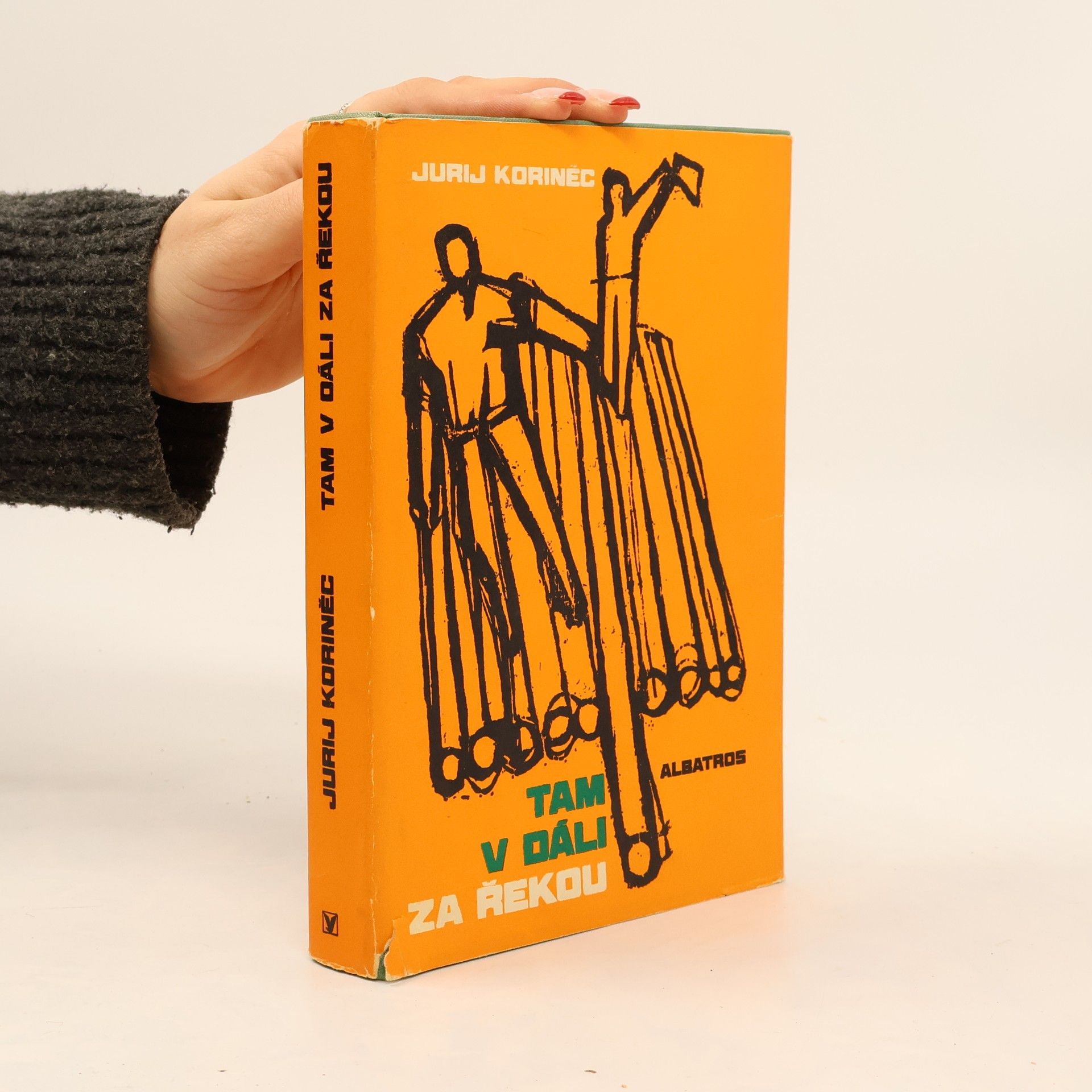 Jurij Iosifovič Korinec Tam v dáli za řekou