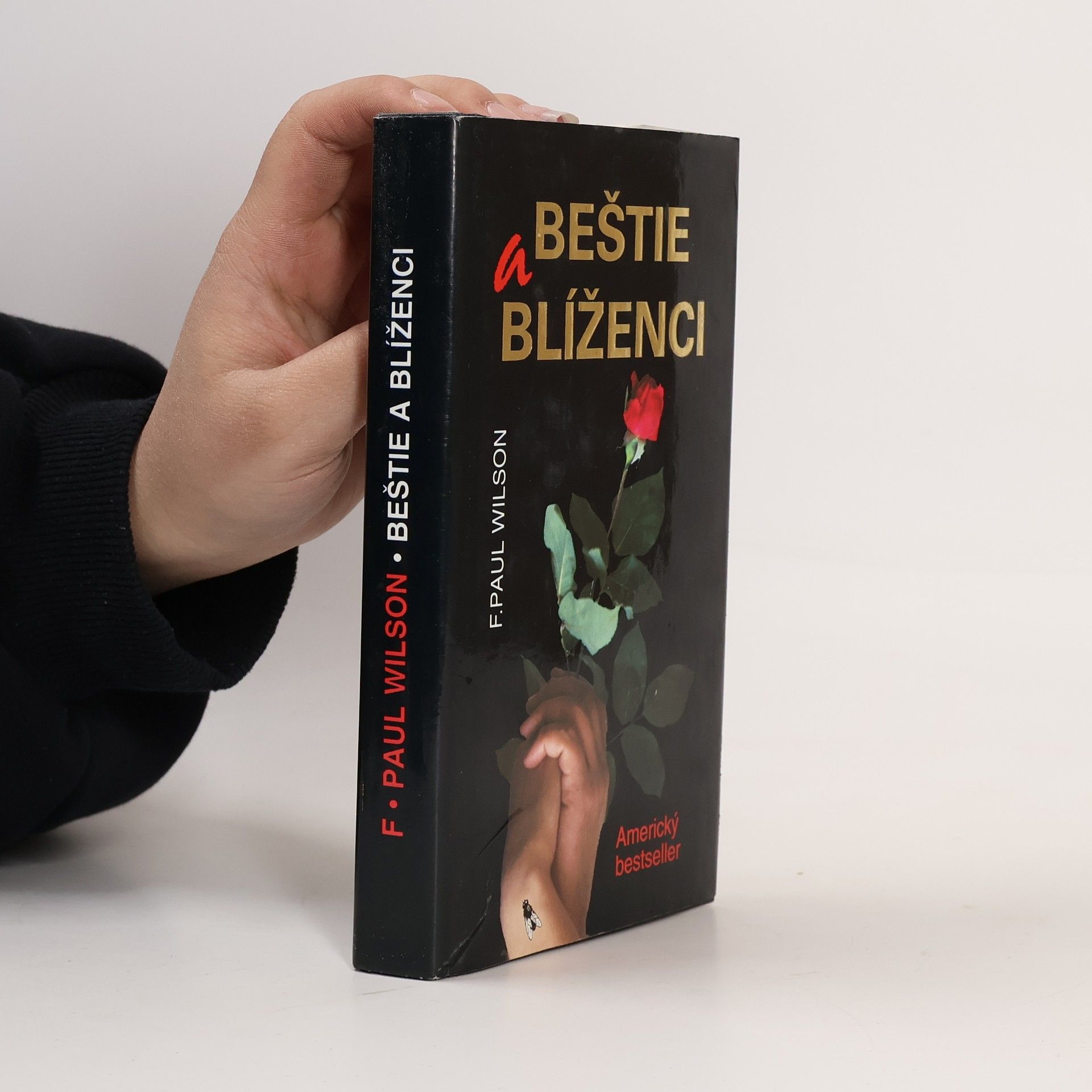 F. Paul Francis Paul Wilson Beštie a blížence