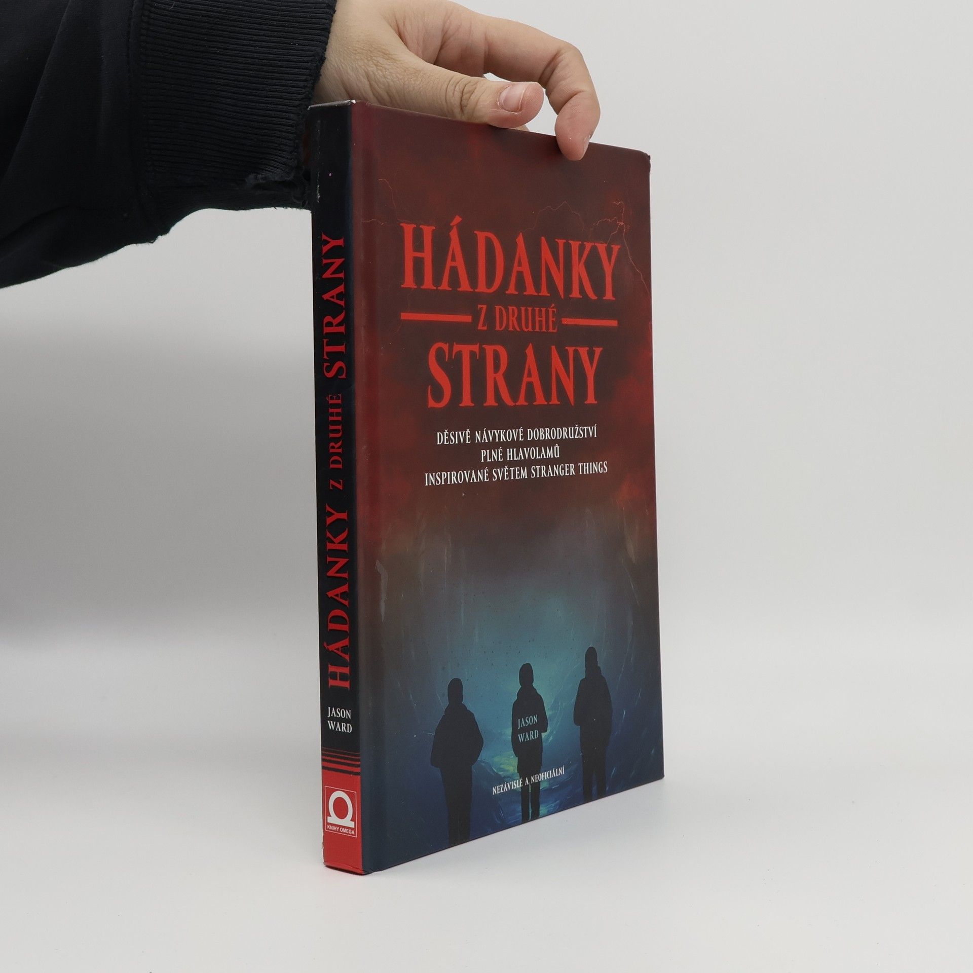 Kristýna Staňková Hádanky z druhé strany. Děsivě návykové dobrodružství plné hlavolamů inspirované světem Stranger things