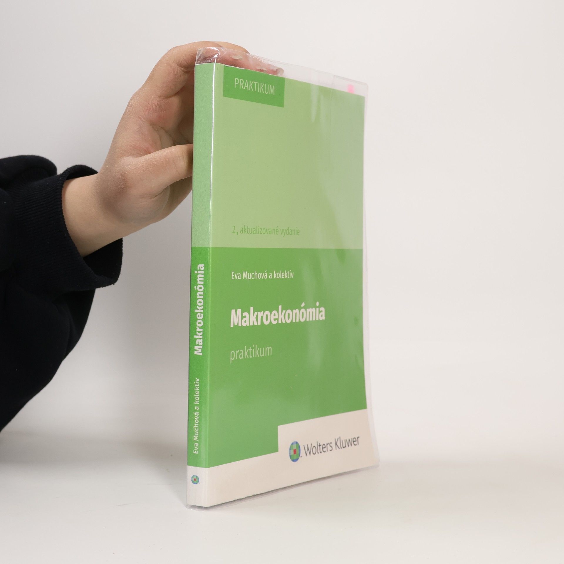 Eva Muchová Makroekonómia: Praktikum - 2., aktualizované vydanie