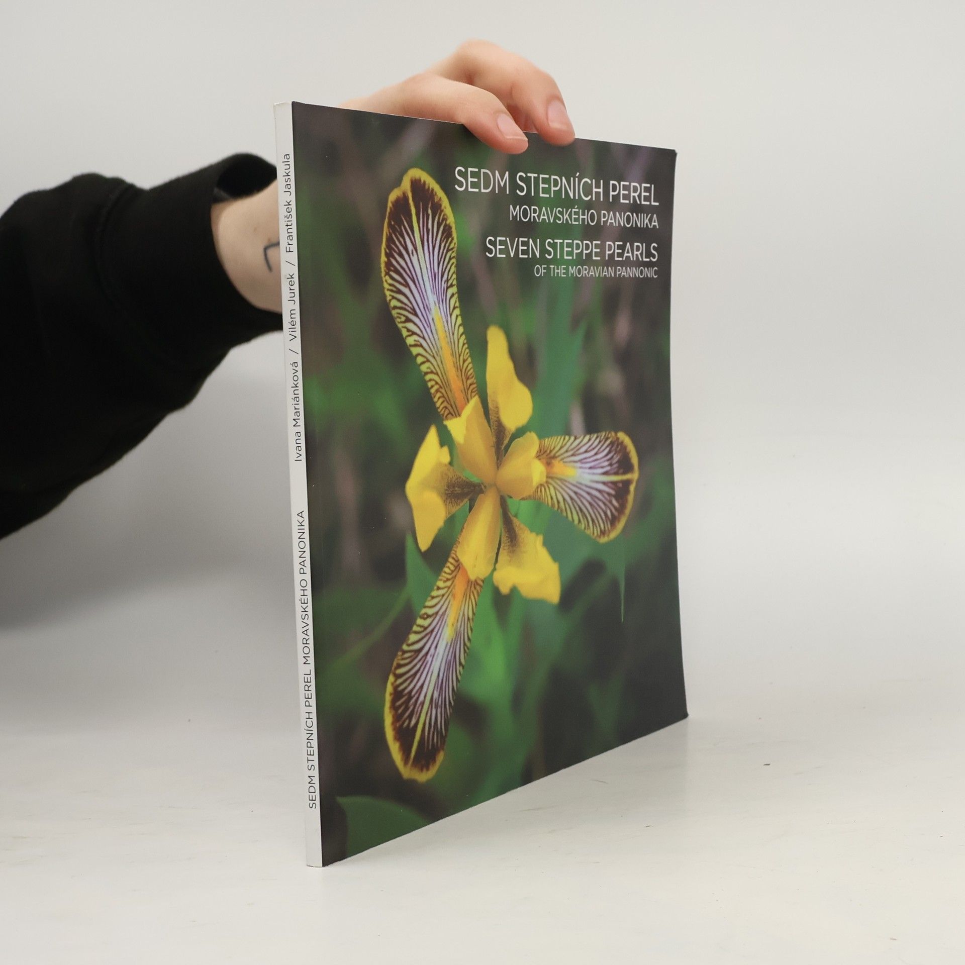 Collectif d'auteurs Sedm stepních perel. Seven Steppe Pearls