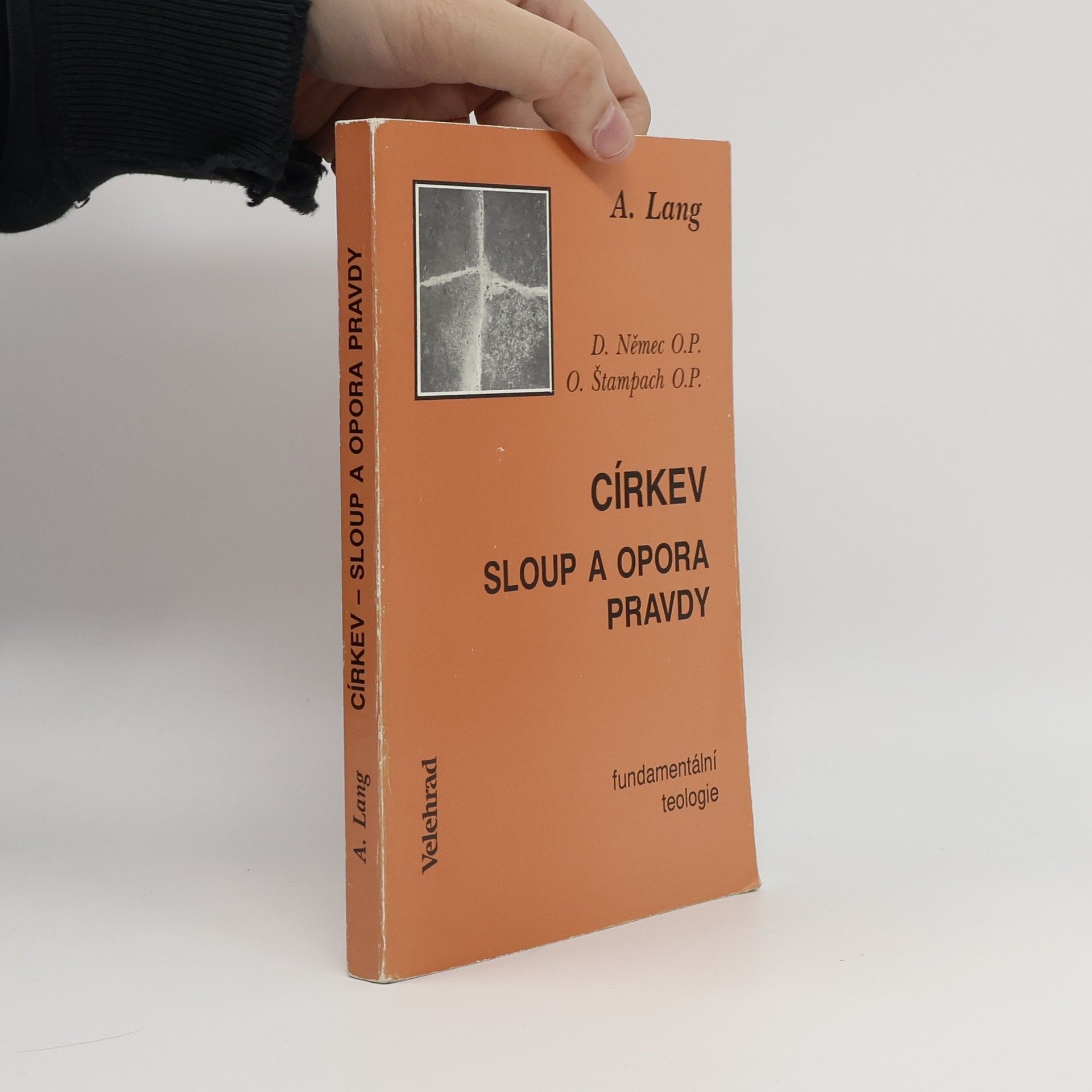 A. Lang Církev. Sloup a opora pravdy