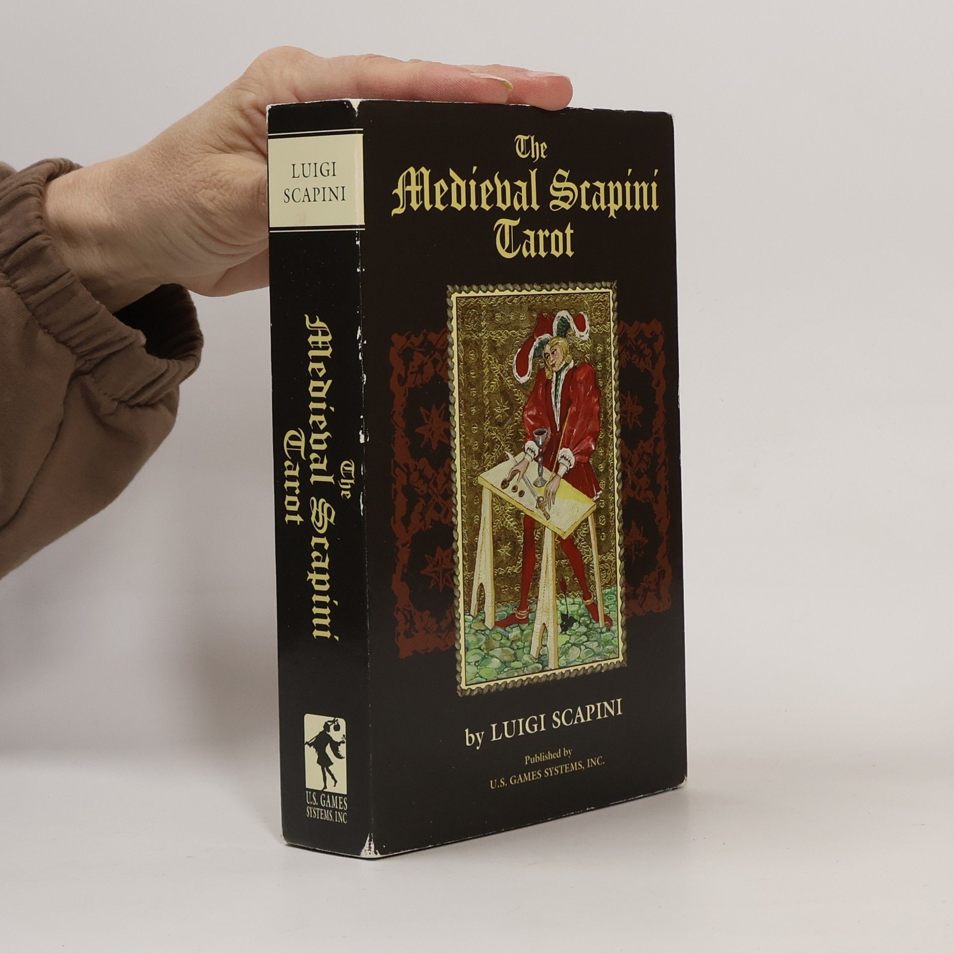 Luigi Scapini The Medieval Scapini Tarot: Premier Edition