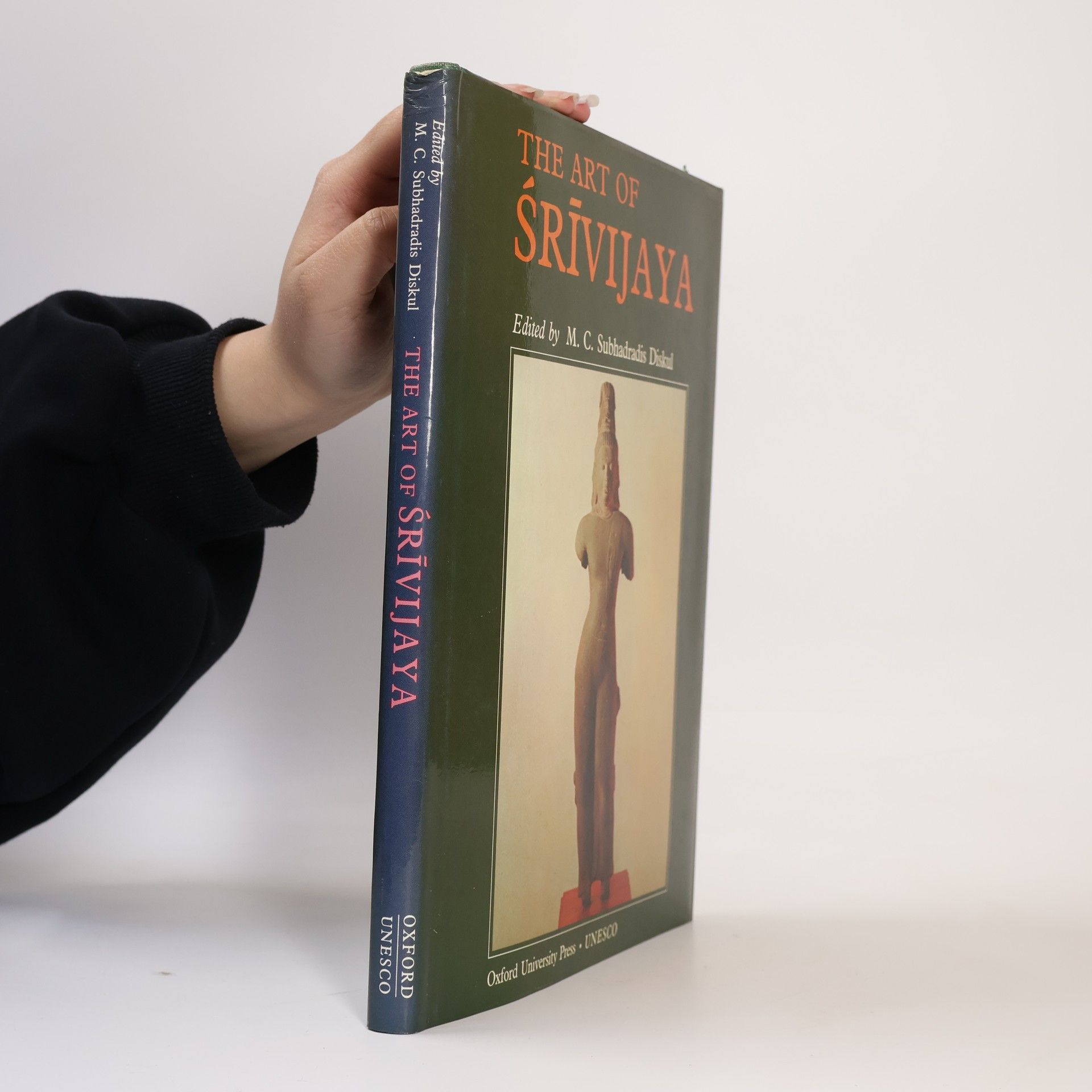 M.C. Subhadradis Diskul The Art of Śrīvijaya
