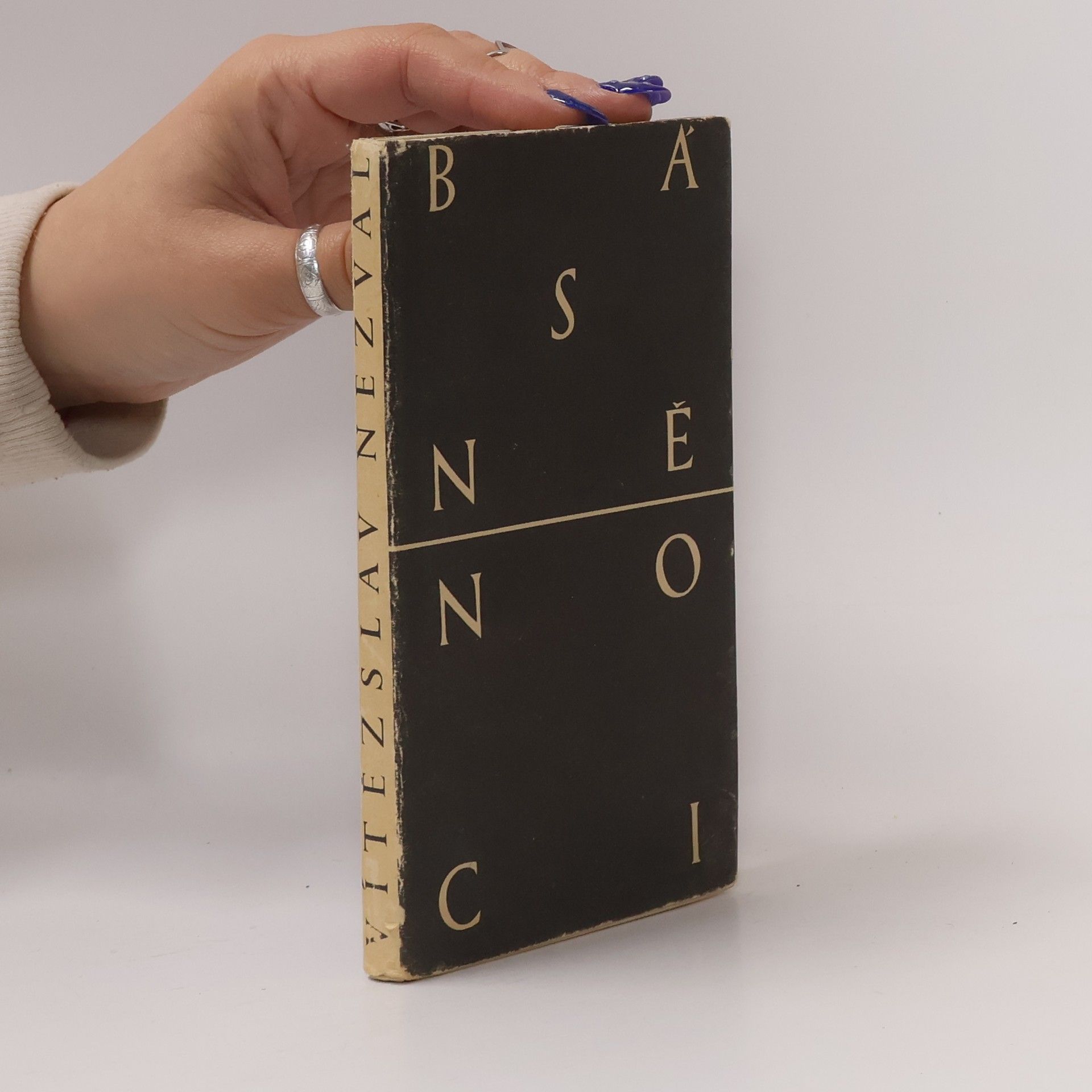 Vítězslav Nezval Básně noci