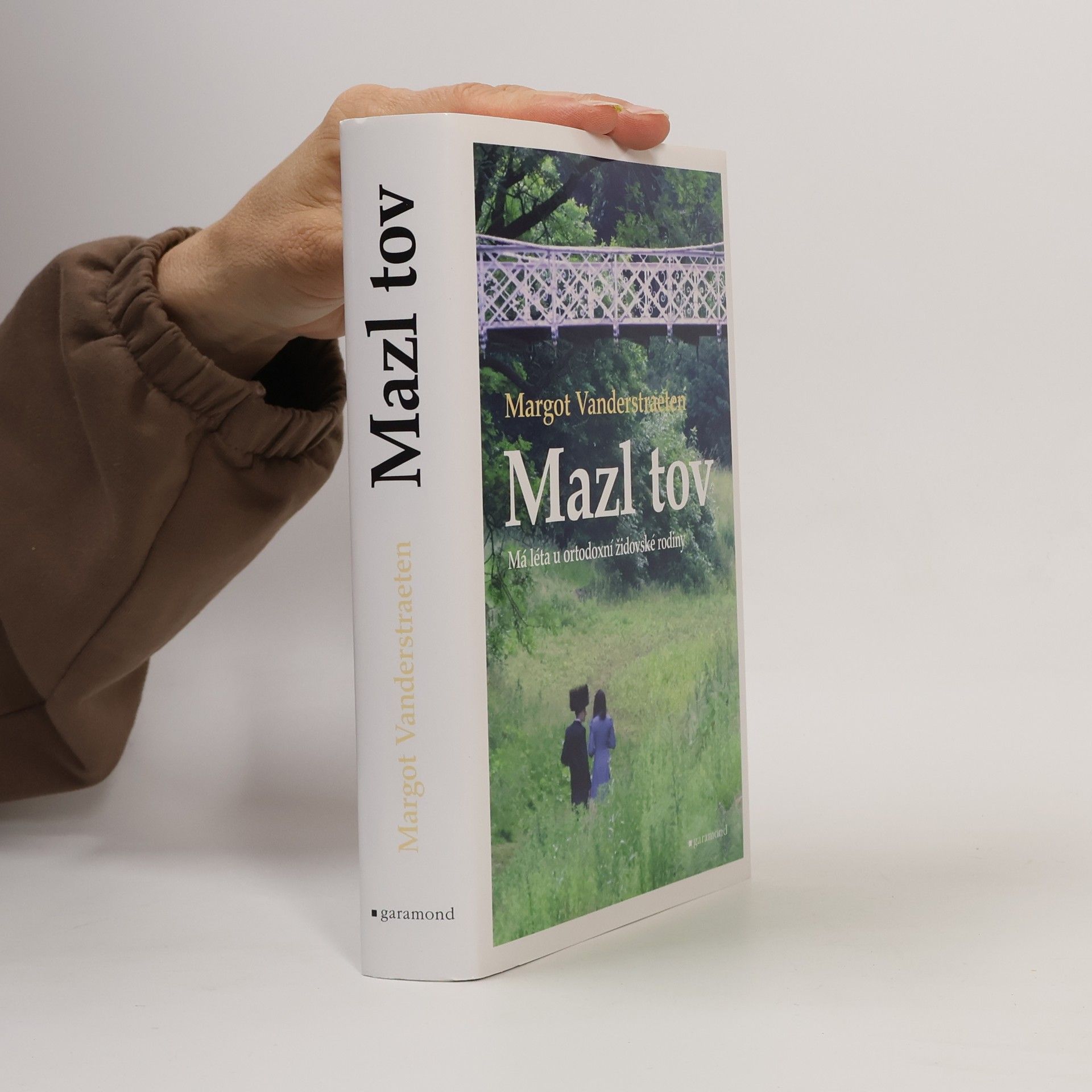 Margot Vanderstraeten Mazl tov