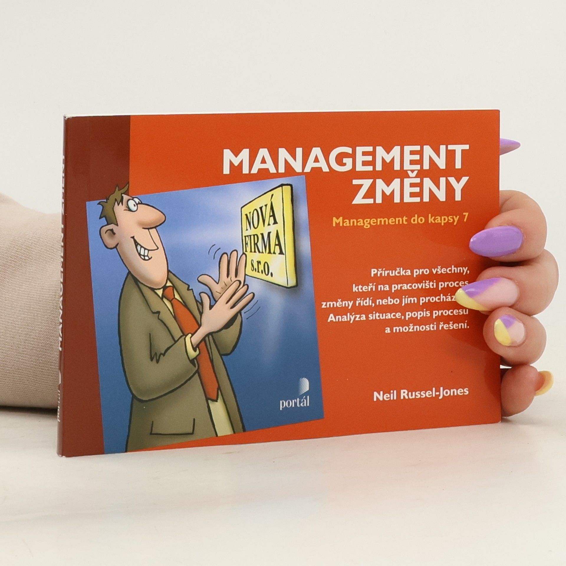 Neil Russel Jones Management změny