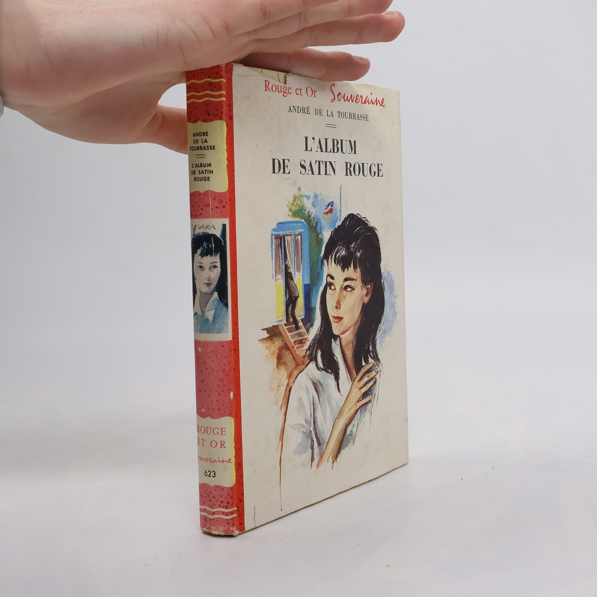 André de La Tourrasse L'album de satin rouge