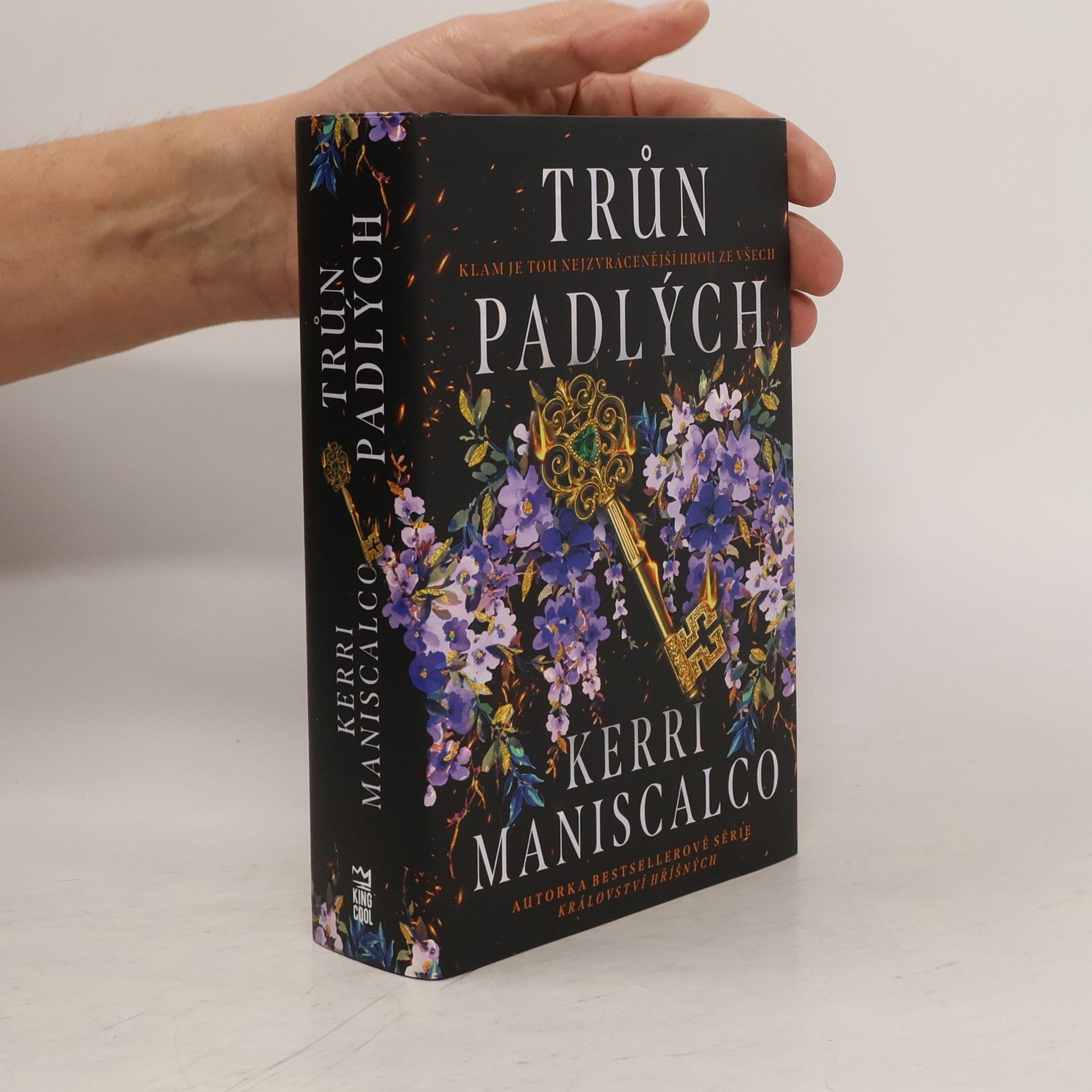 Kerri Maniscalco Trůn padlých. Princové hříchů 1