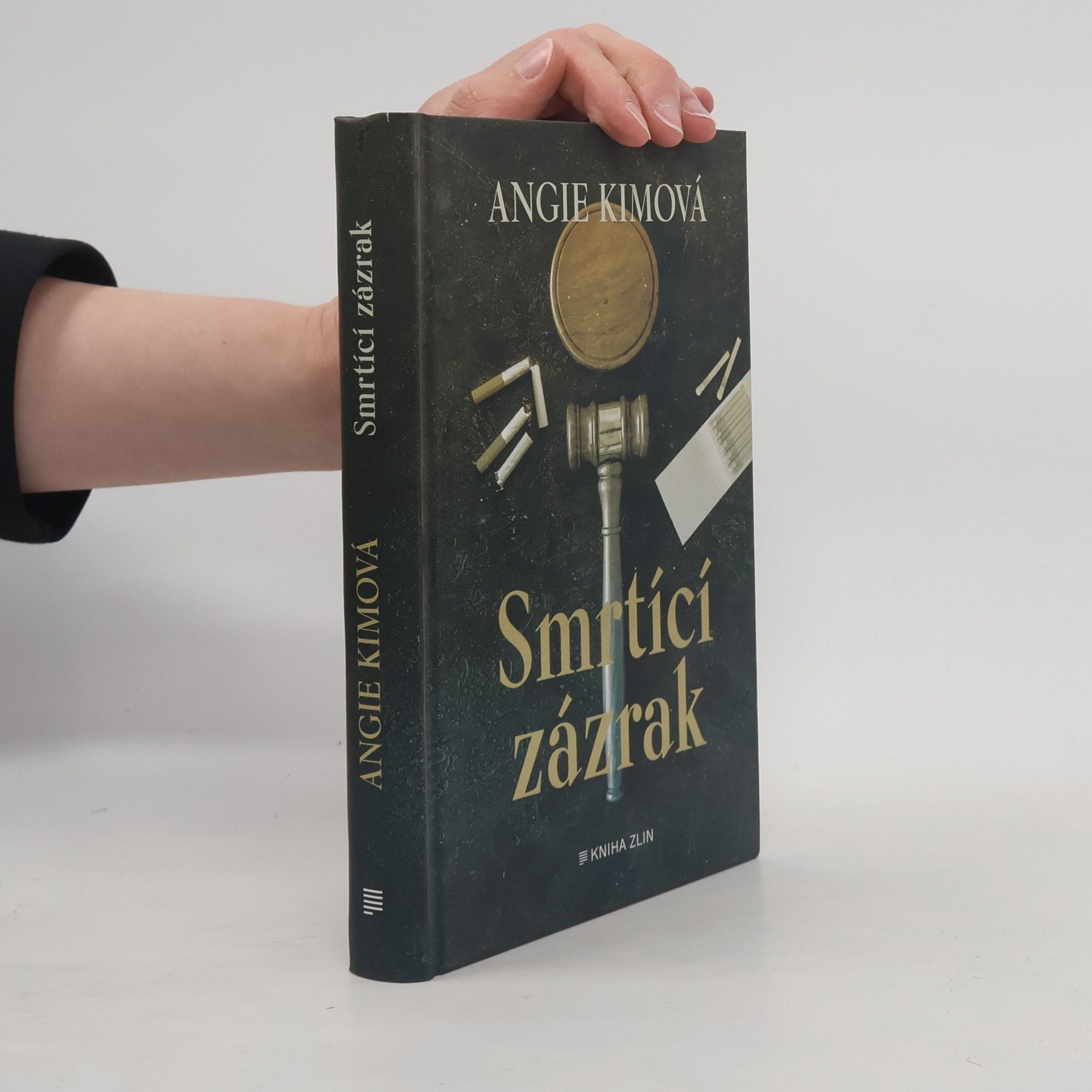 Angie Kim Smrtící zázrak