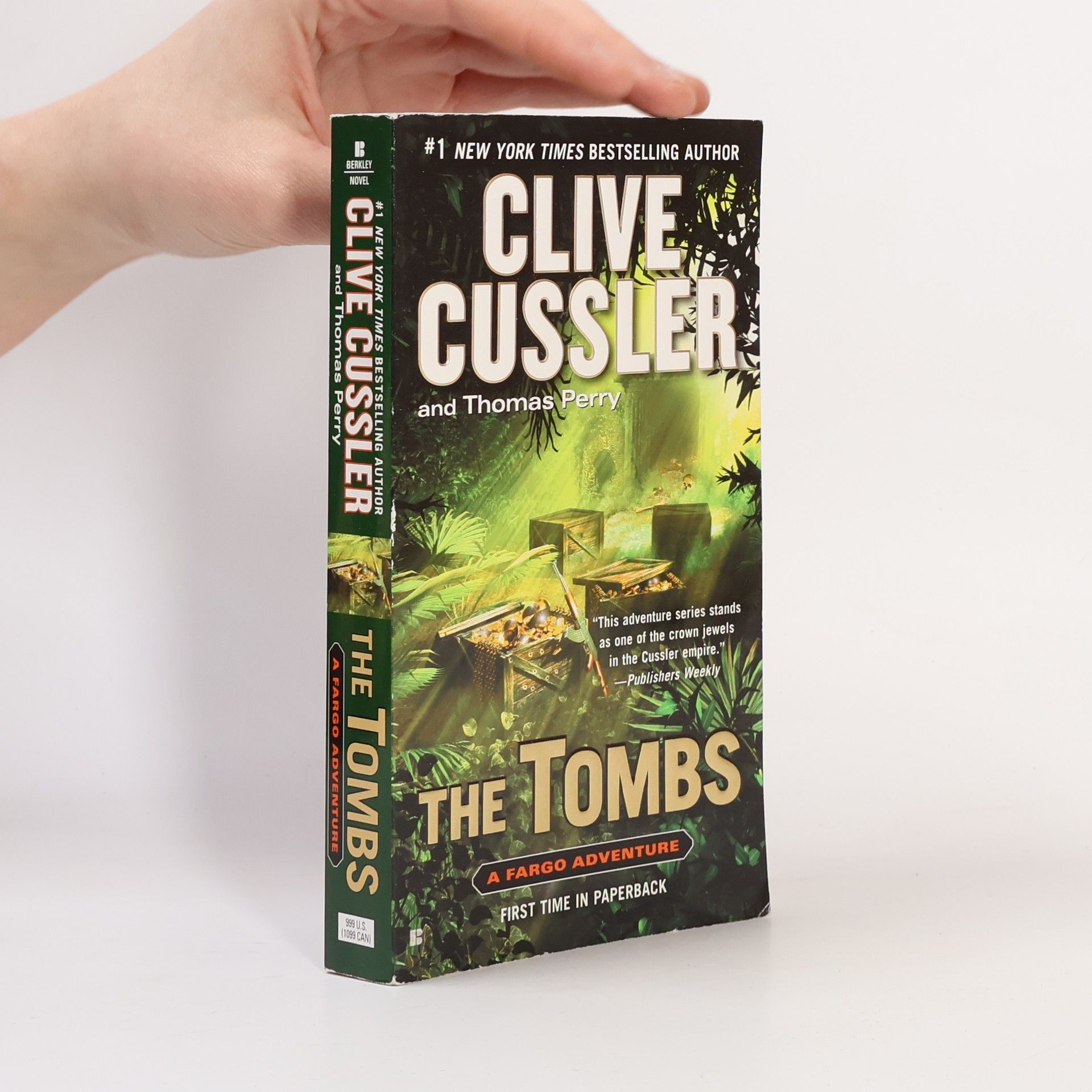 Clive Cussler The Tombs