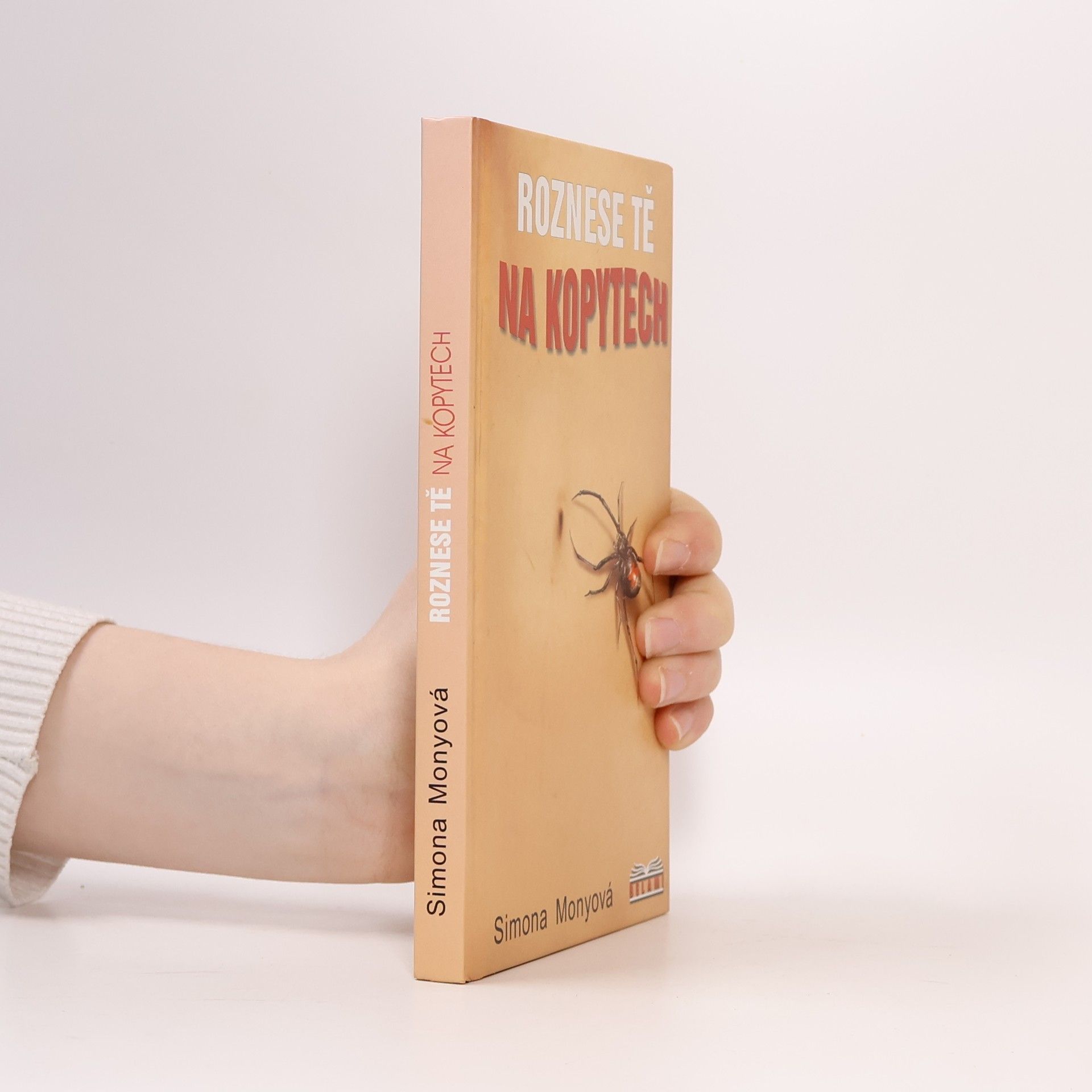 Simona Monyová Roznese tě na kopytech