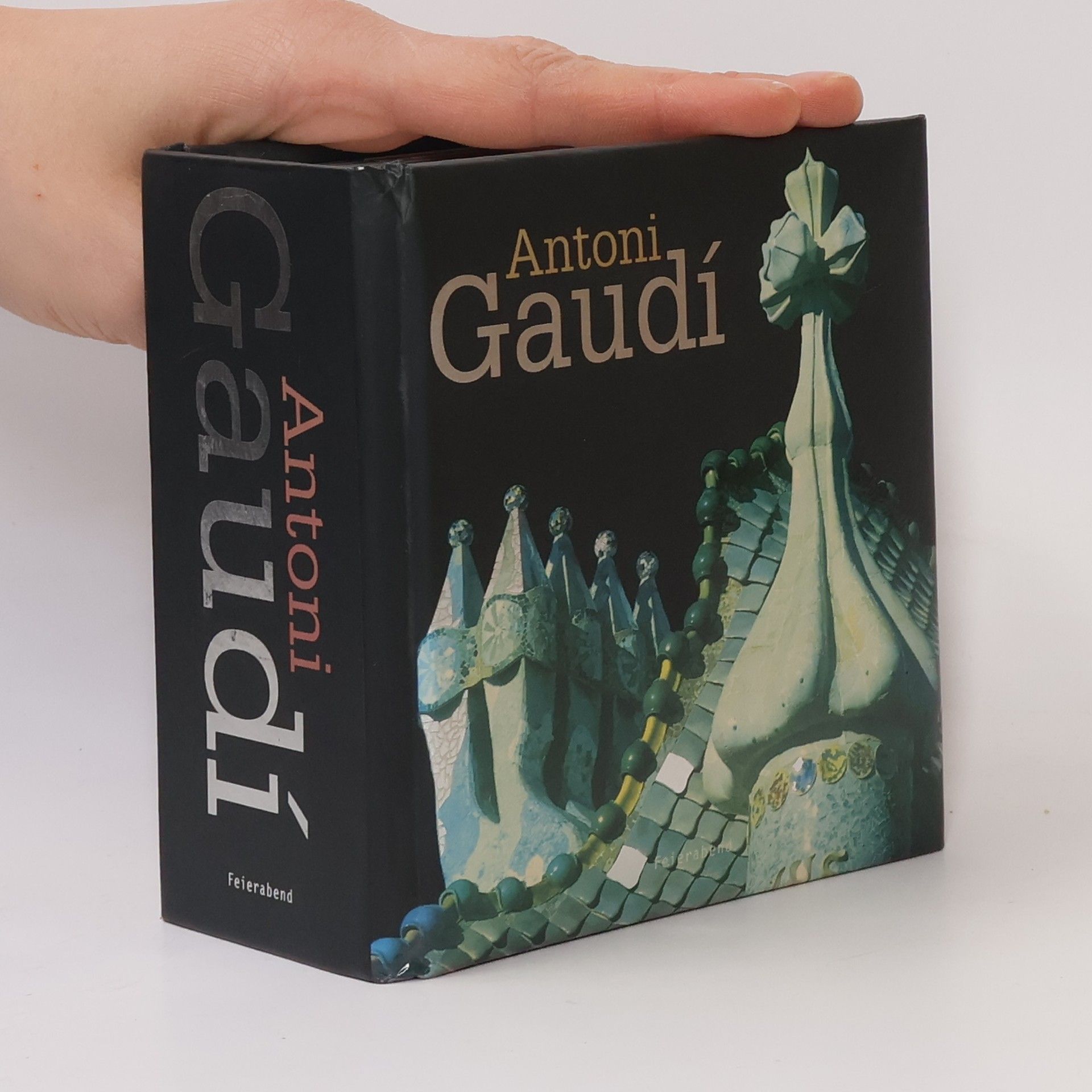 Gaudí : obra completa, complete works