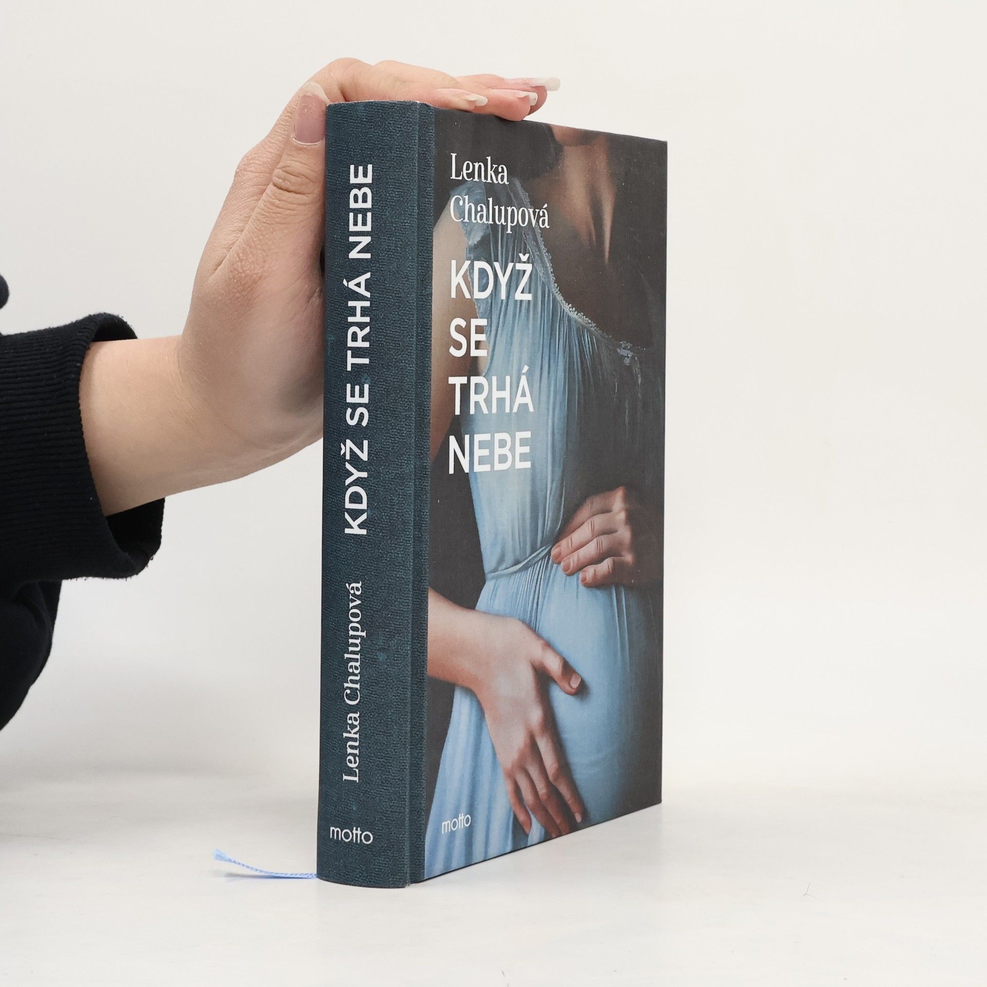 Lenka Chalupová Když se trhá nebe