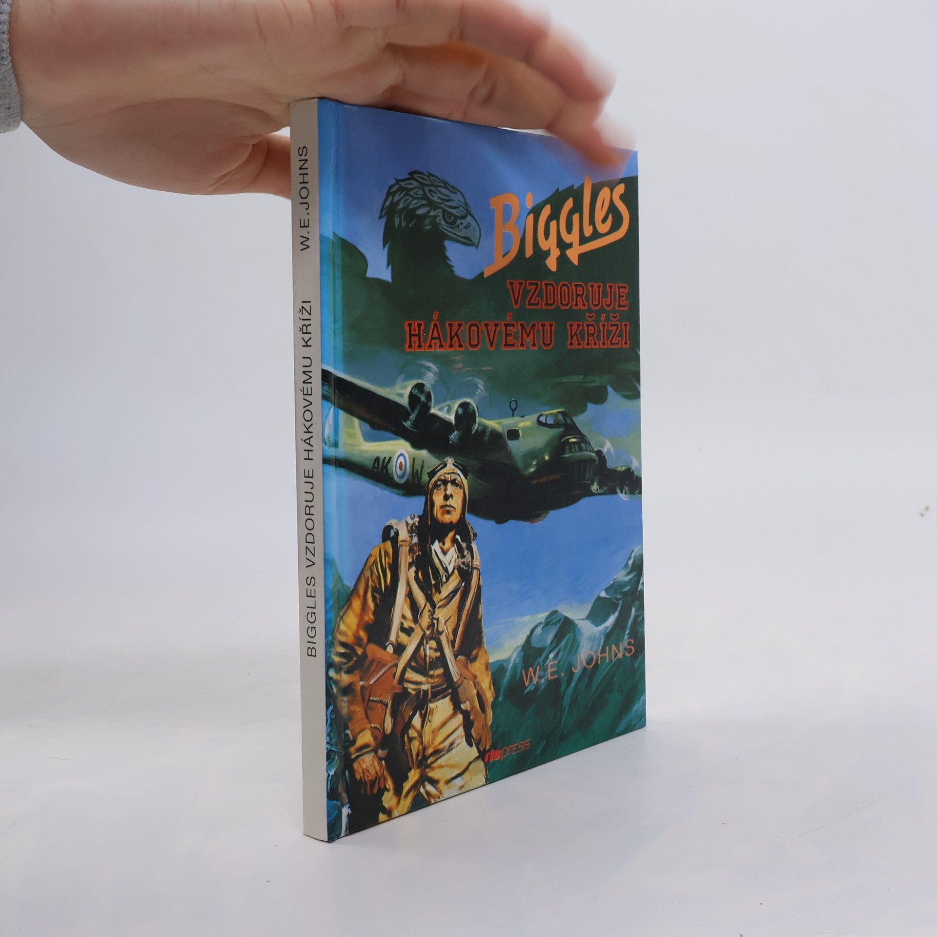 William Earl Johns Biggles vzdoruje hákovému kříži