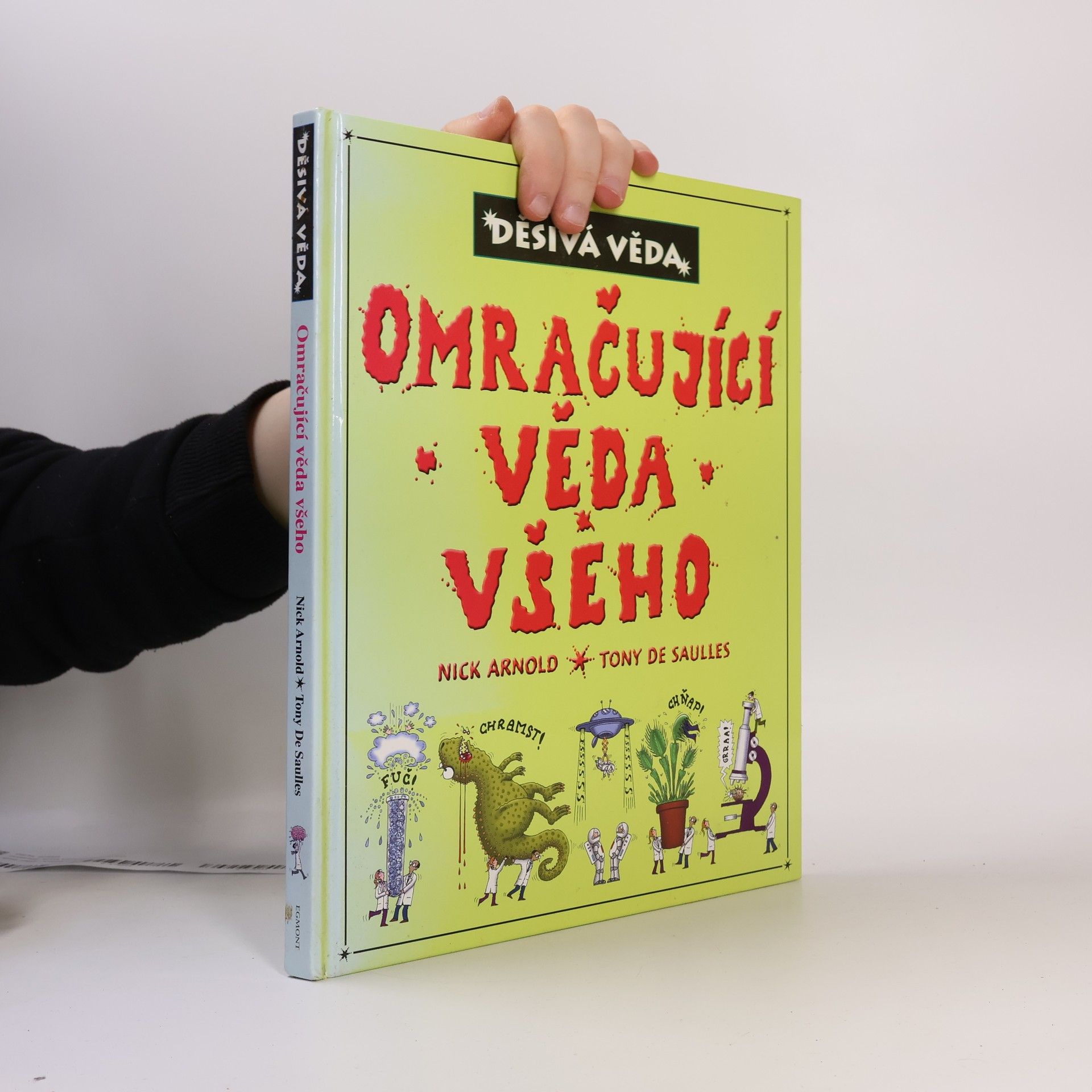 Nick Arnold Omračující věda všeho