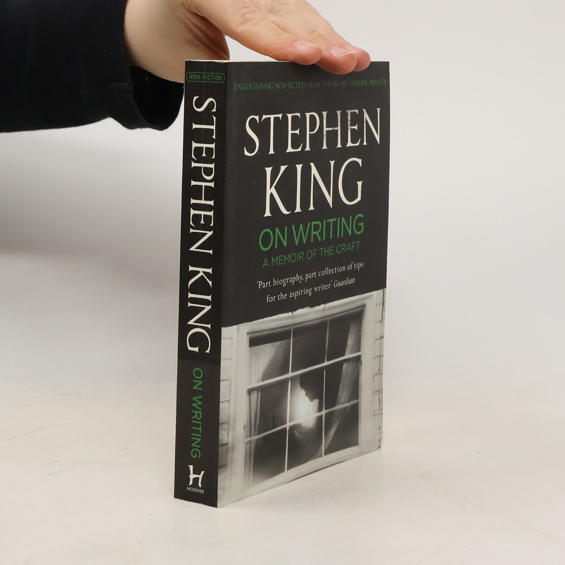 Stephen King On writing: A memoir of the craft