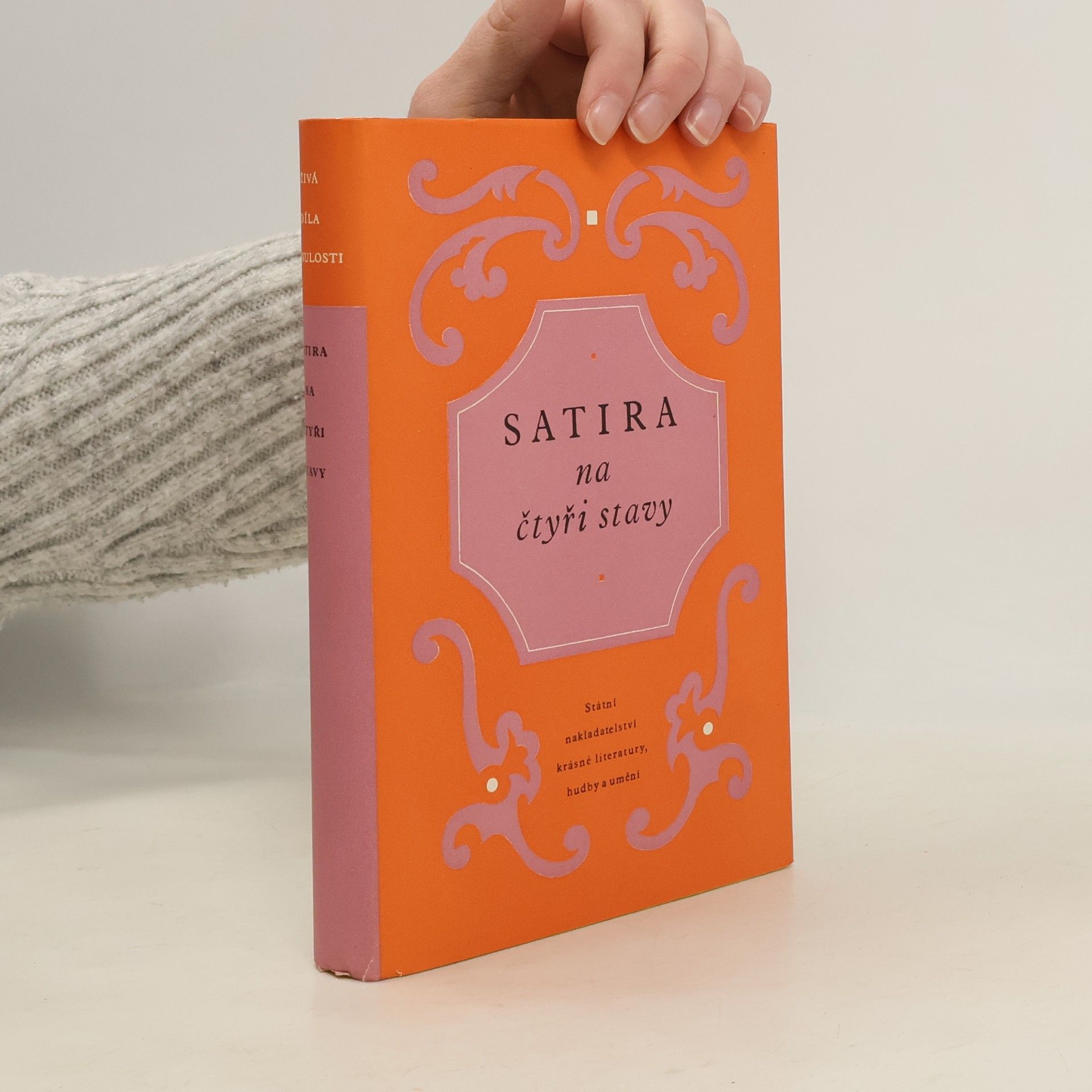 Autorenkollektiv Satira na čtyři stavy
