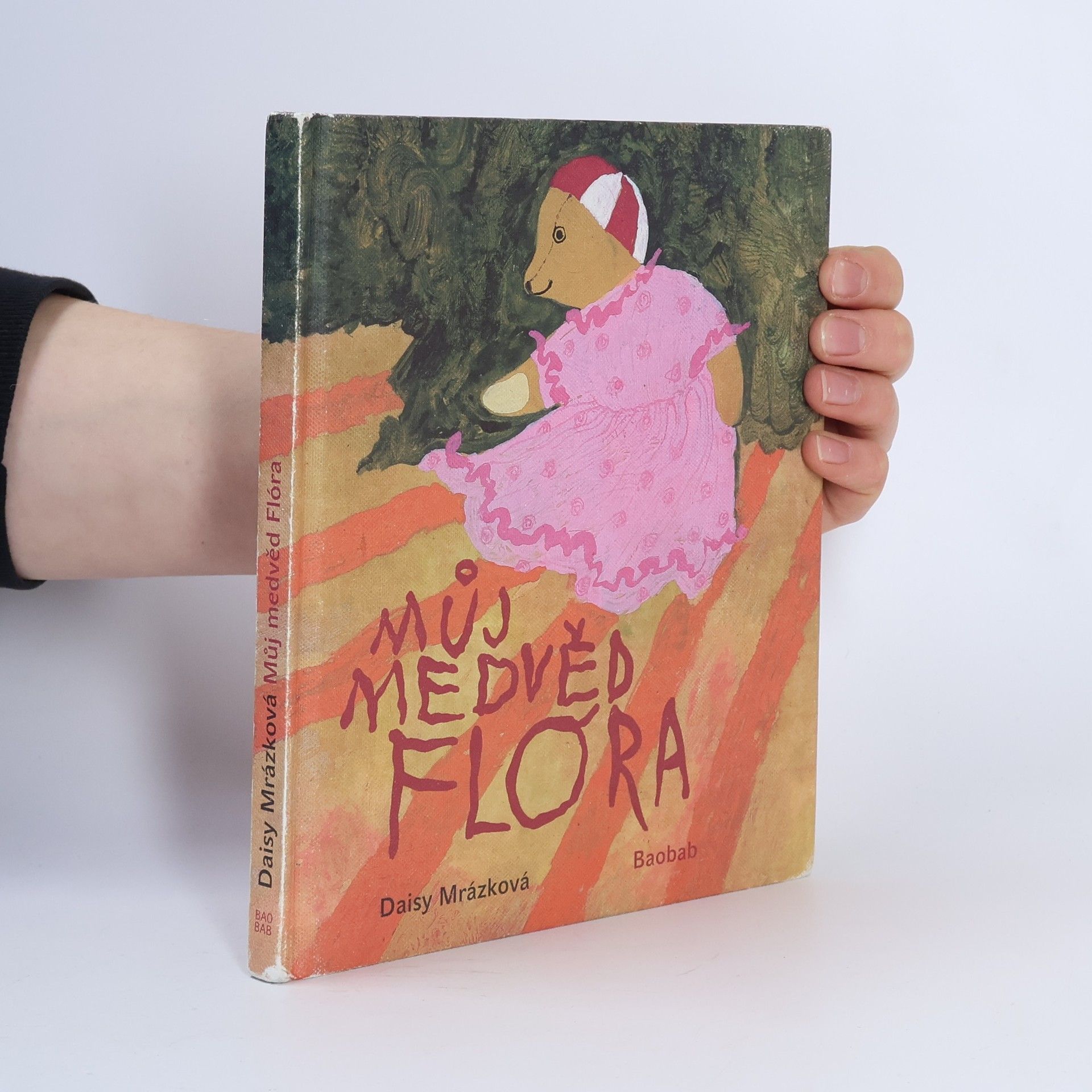 Daisy Mrázková Můj medvěd Flóra