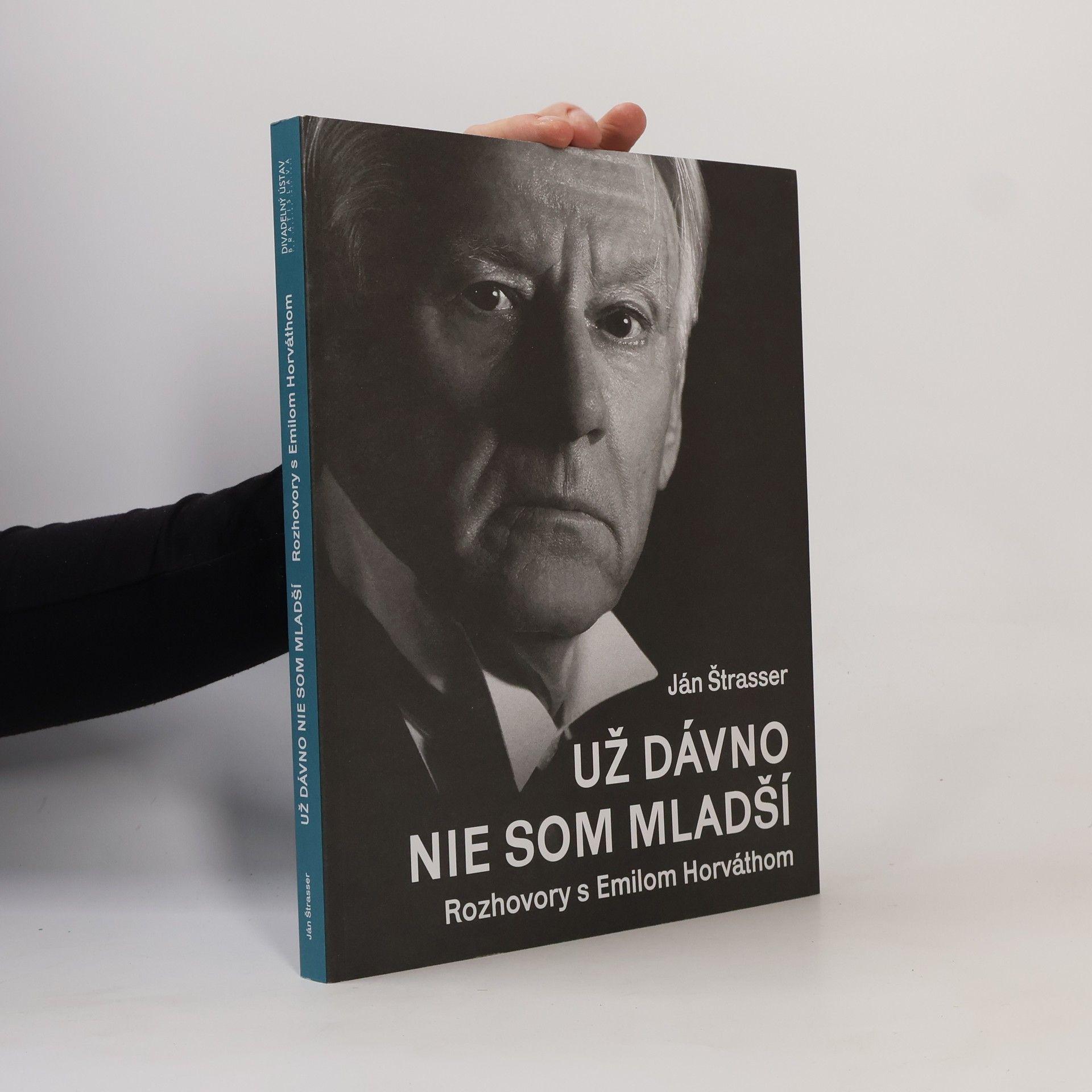 Už dávno nie som mladší